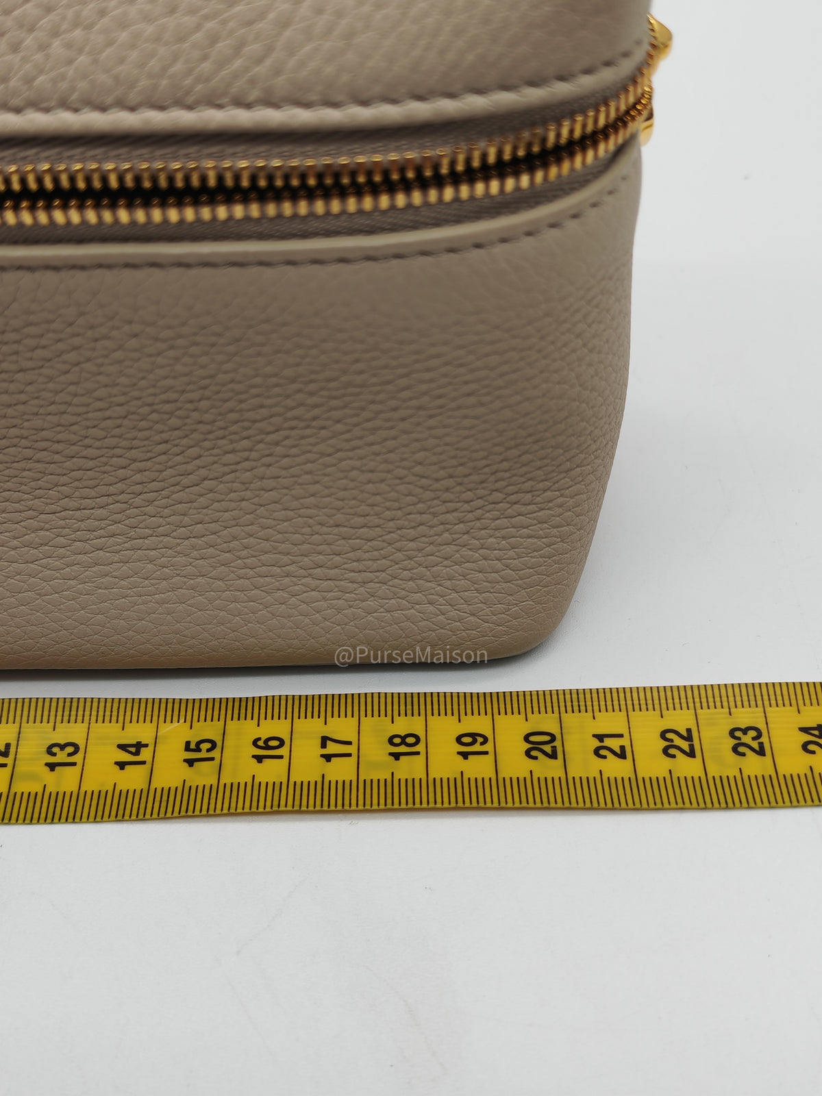 Loro Piana Extra Pocket L19 in Whisper White/Sun Gold Tender Calfskin Leather | Purse Maison Luxury Bags Shop