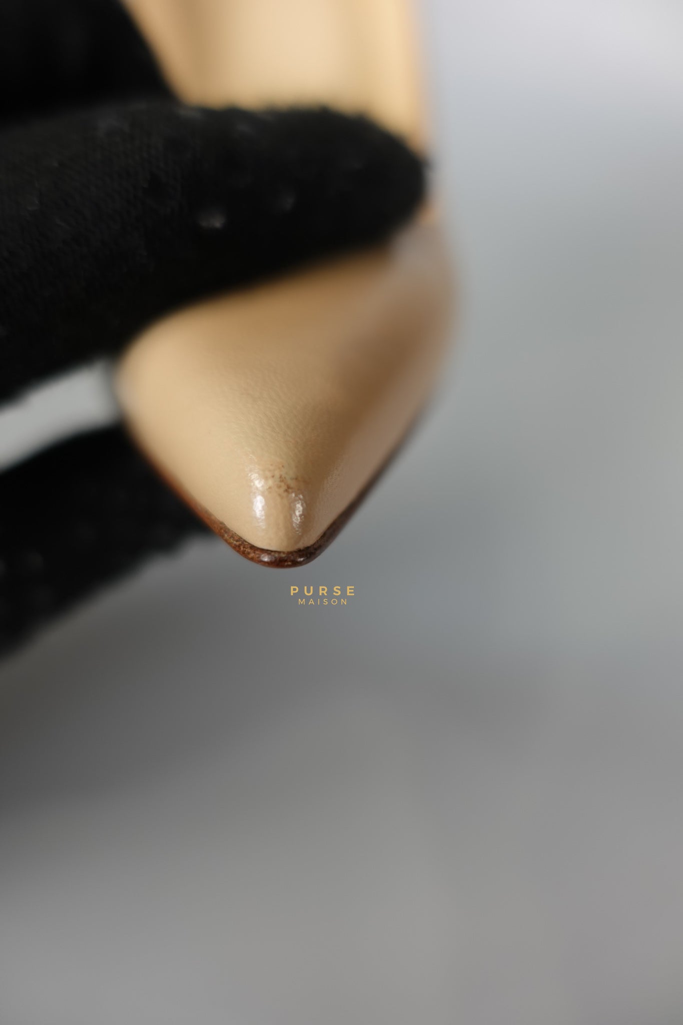 Louboutin So Kate Beige Leather Heels (Size 35.5EU 22.5cm) | Purse Maison Luxury Bags Shop