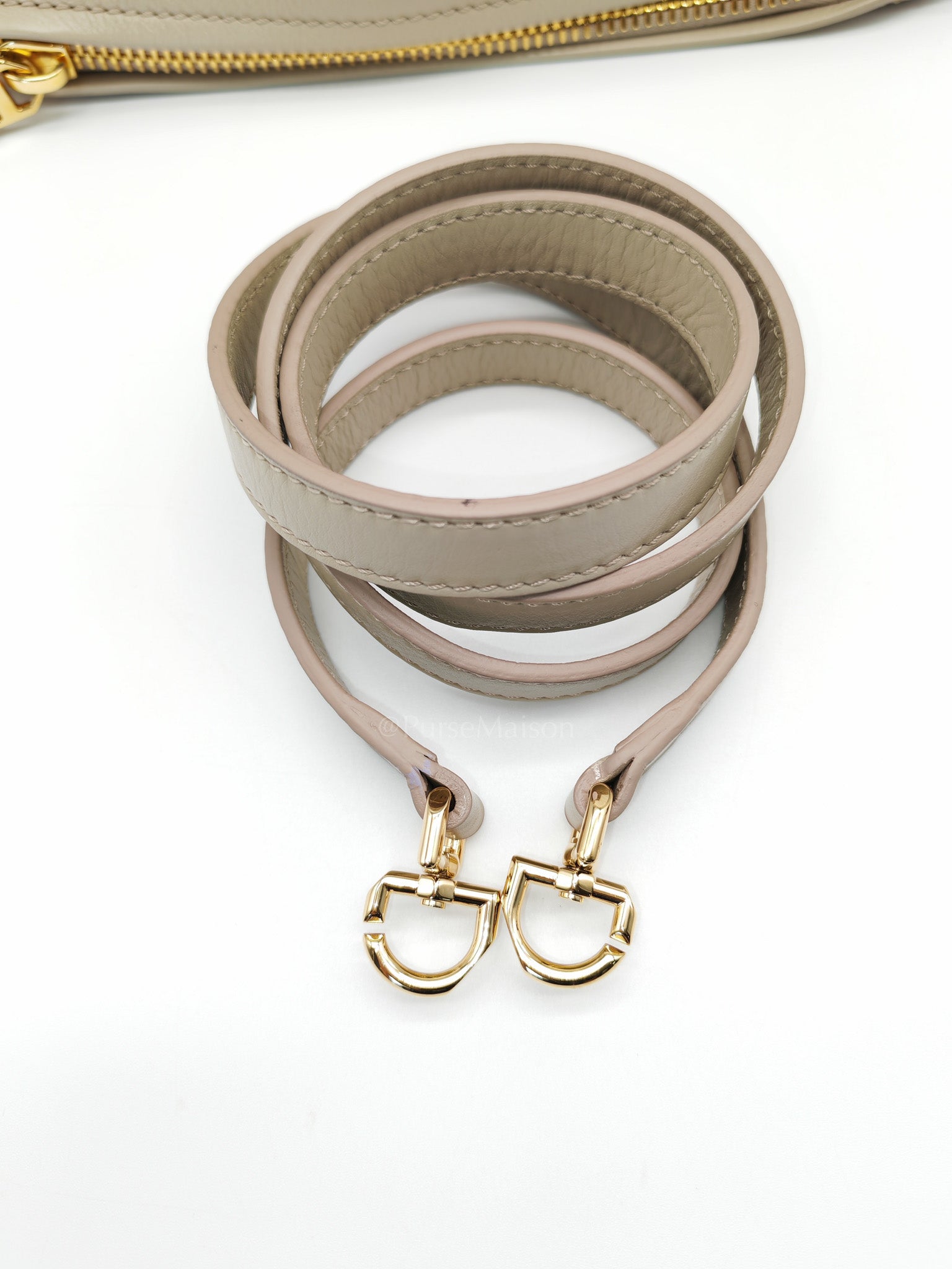Pandora Bag Small in Beige Calfskin Leather & Gold Hardware