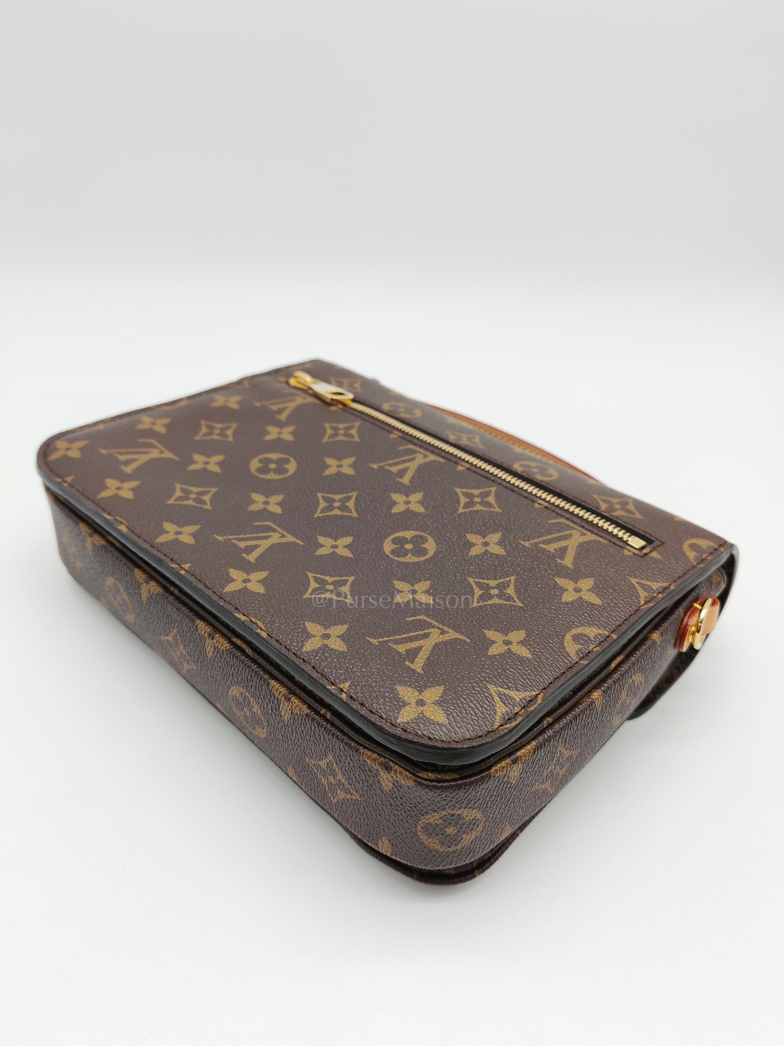 Pochette Metis in Monogram Canvas & Gold Hardware (Datecode: GI1290)