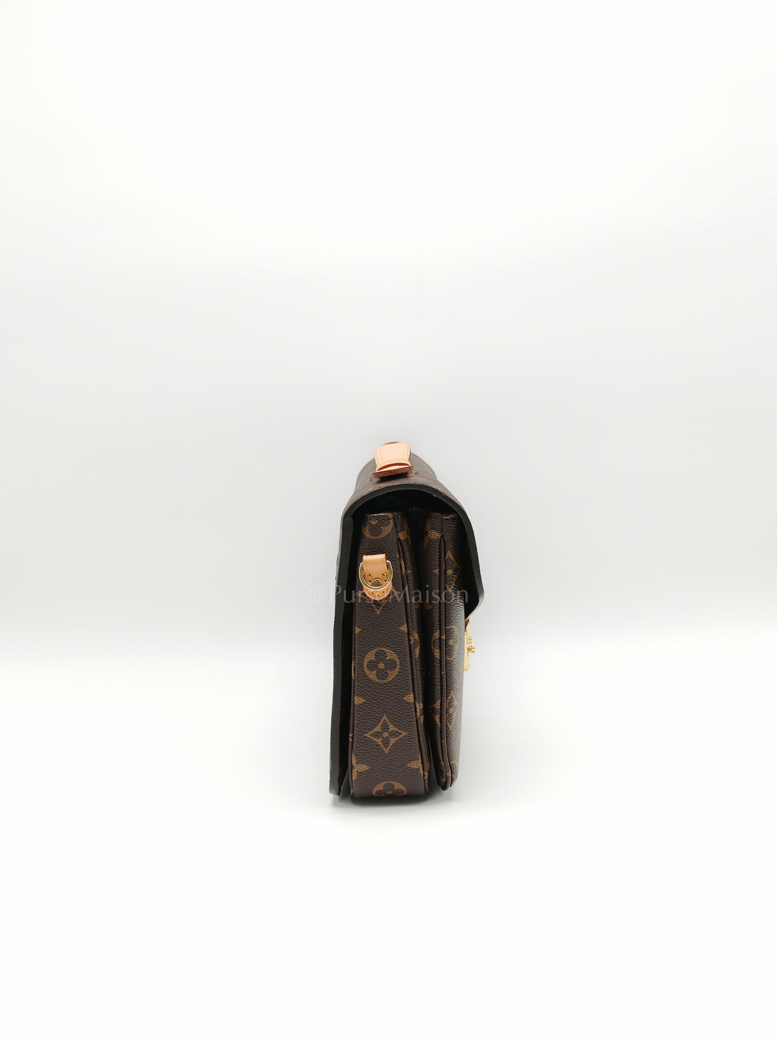 Pochette Metis in Monogram Canvas & Gold Hardware (Datecode: GI1290)