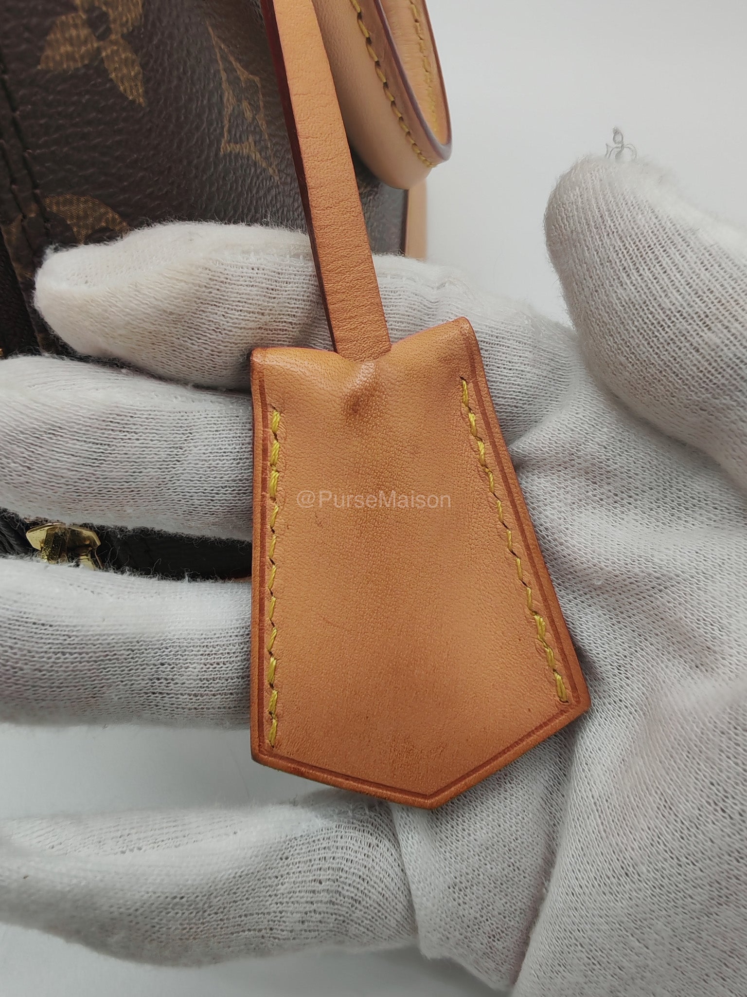 Louis Vuitton Alma BB in Monogram Canvas and Aged Gold Hardware (Datecode: FL3173) | Purse Maison Luxury Bags Shop