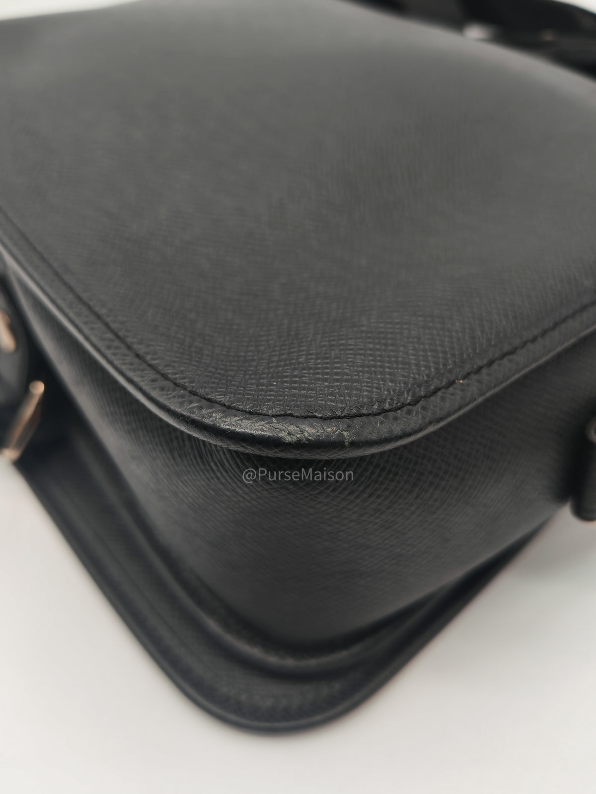 Louis Vuitton Andrei Messenger Bag in Black Taiga Leather and Silver Hardware (Datecode: BA2008) | Purse Maison Luxury Bags Shop