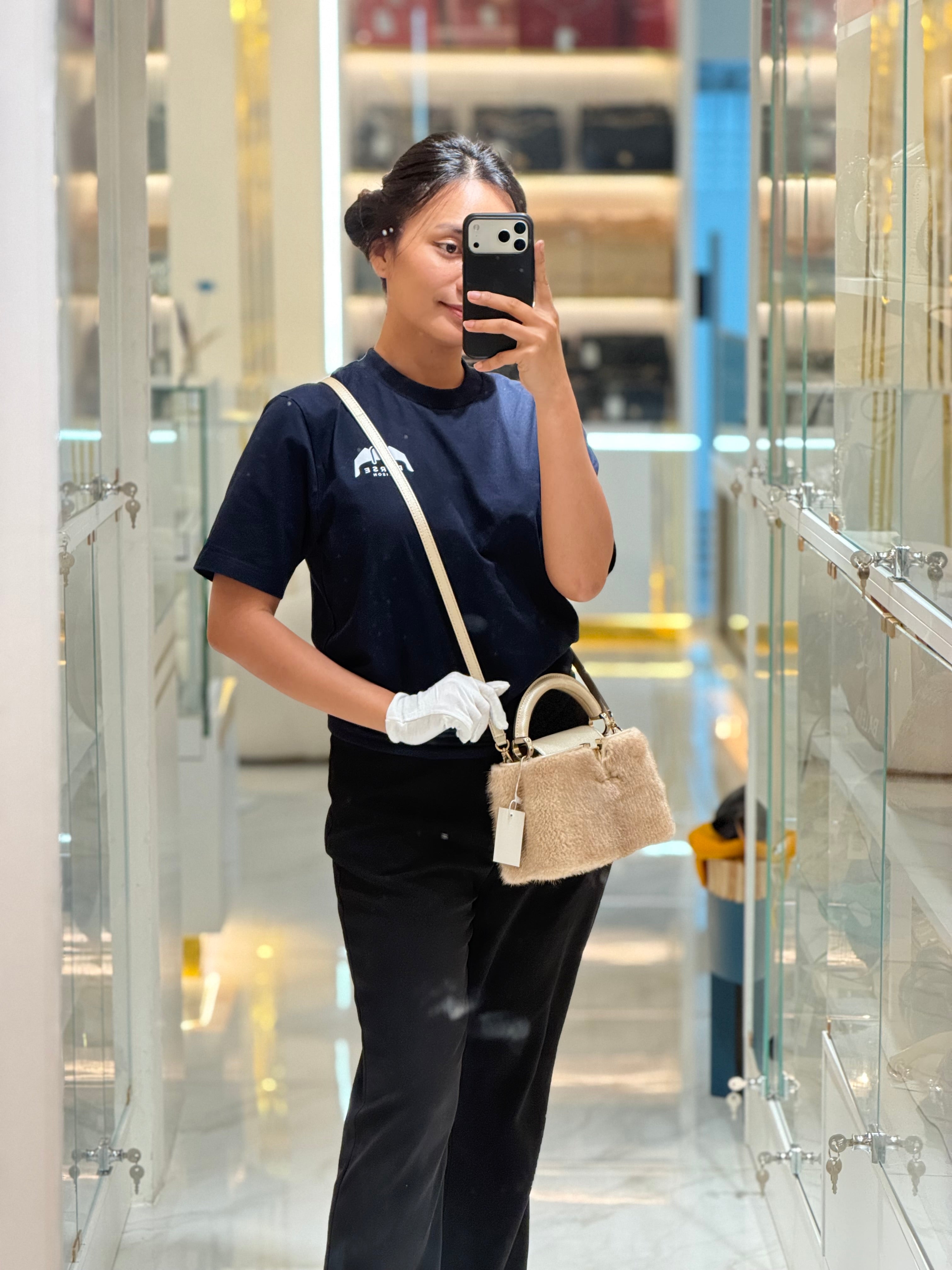 Louis Vuitton Capucines Handbag in Metallic Gold Goatskin Leather & Mink Fur (Microchip) | Purse Maison Luxury Bags Shop
