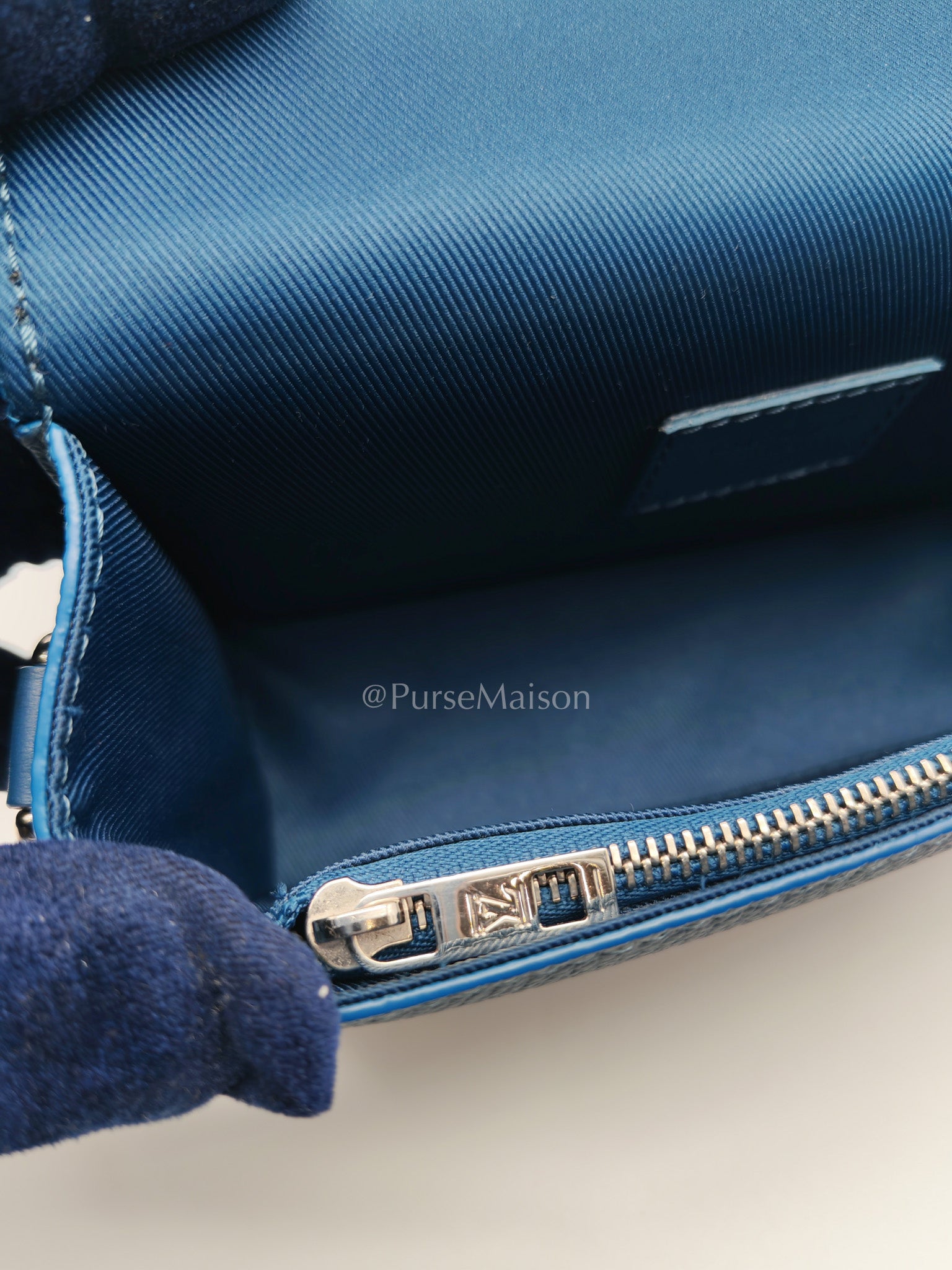 Louis Vuitton Fastline Wearable Wallet in Atlantic Blue Cowhide Leather and Silver Hardware Microchip | Purse Maison Luxury Bags Shop