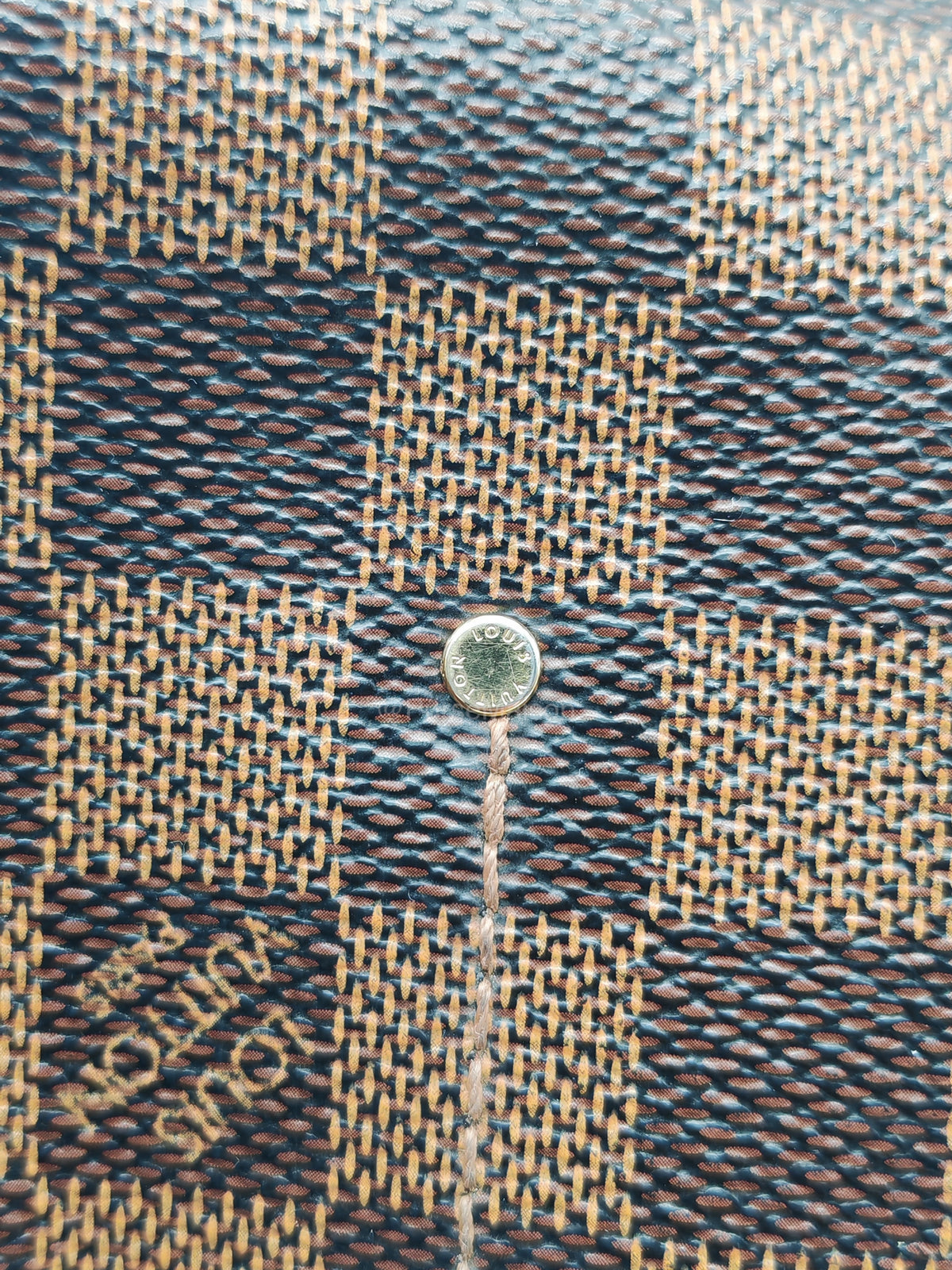 Louis Vuitton Favorite MM in Damier Ebene Canvas (Datecode: DU3174) | Purse Maison Luxury Bags Shop