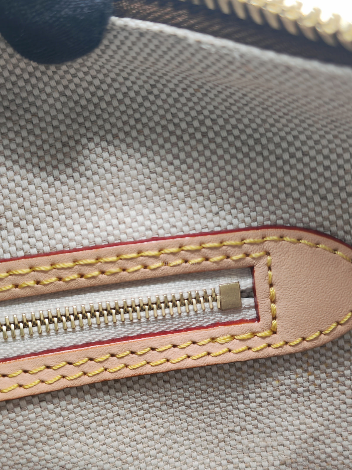 Louis Vuitton Keepall Bandouliere Flight Mode Collection in Monogram Canvas Cowhide Leather and Gold Hardware Microchip | Purse Maison Luxury Bags Shop