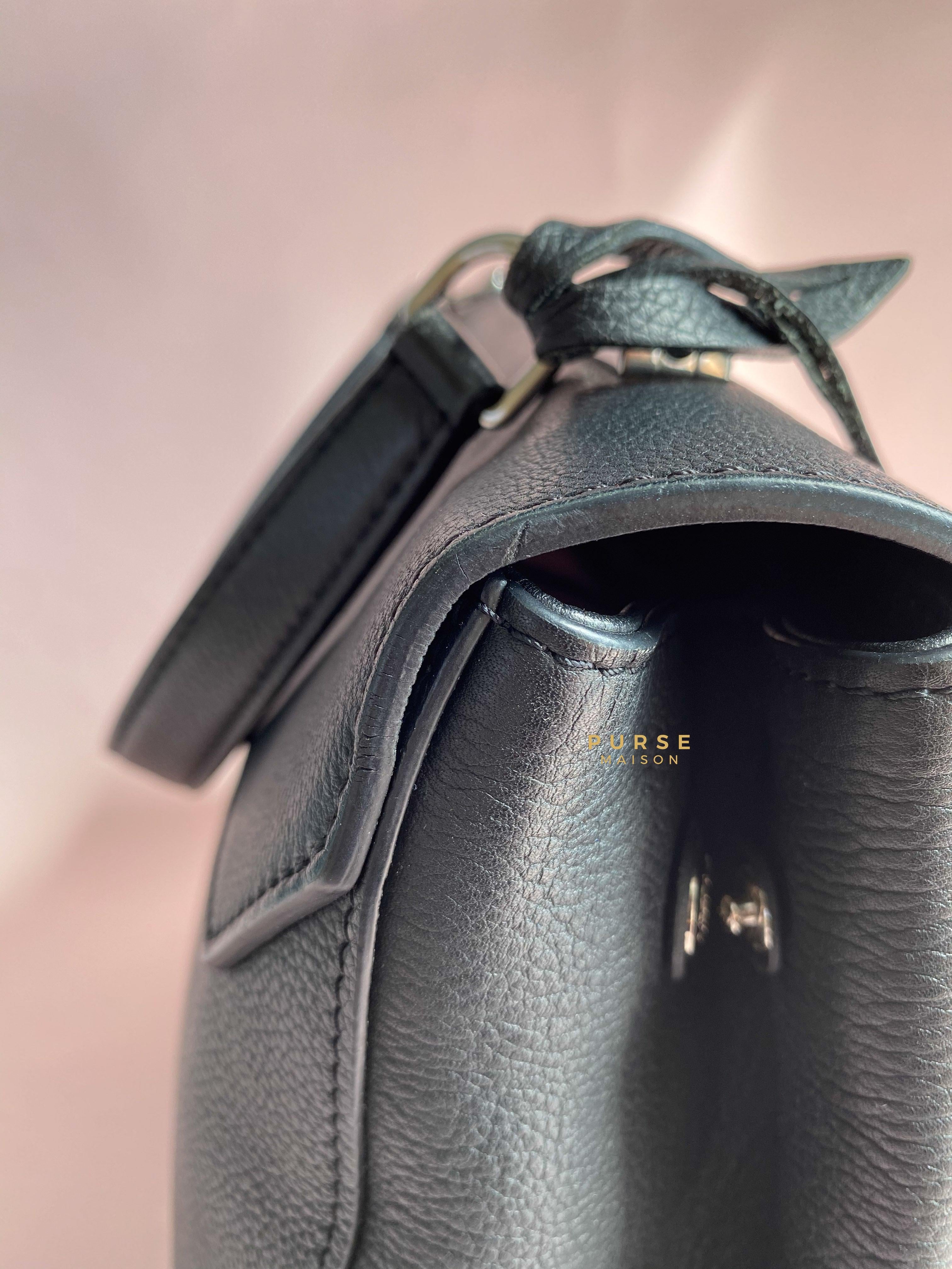 Louis Vuitton Lockme II Bag in Black Calfskin Leather (Date code: FL0127) | Purse Maison Luxury Bags Shop