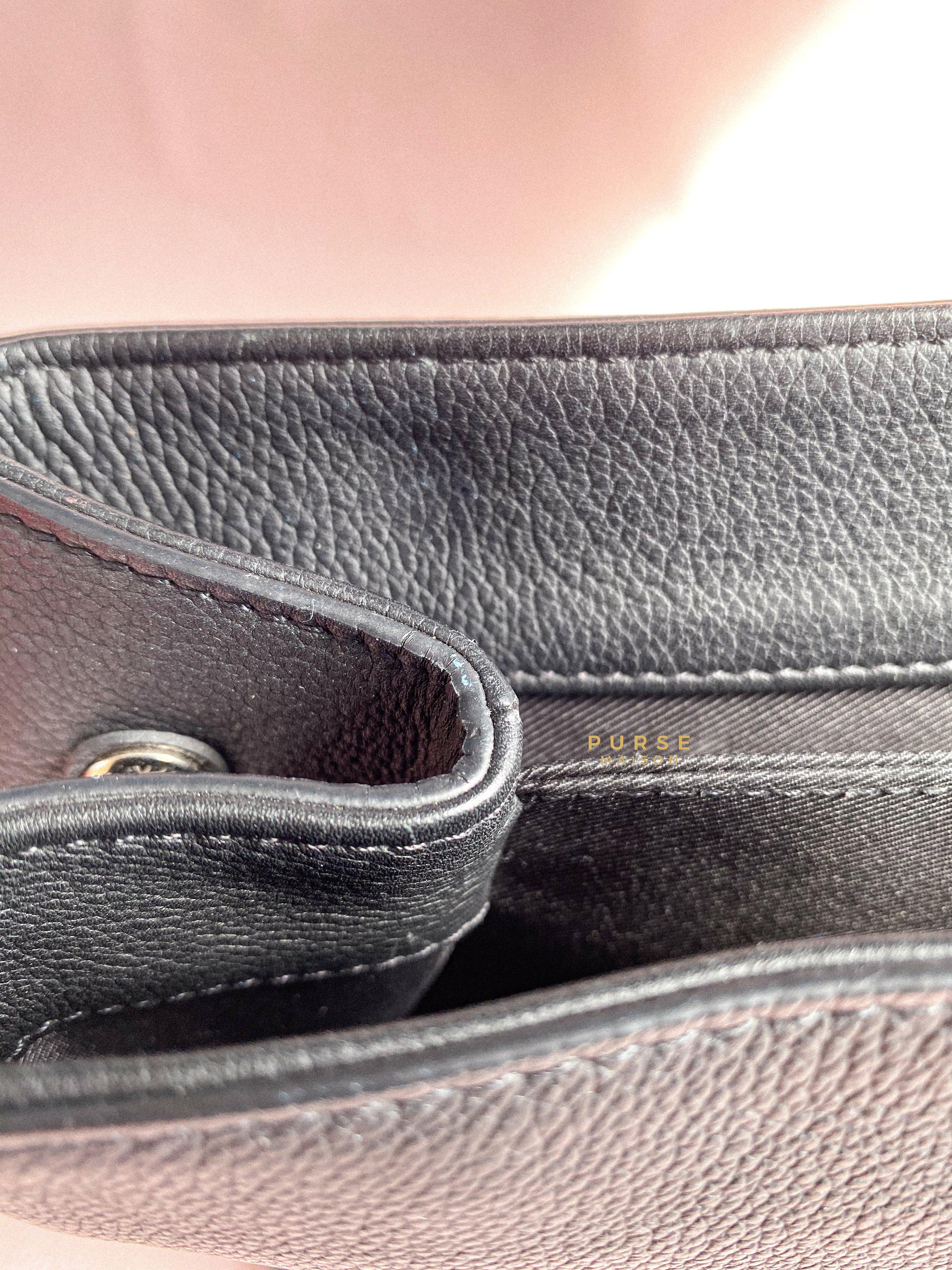 Louis Vuitton Lockme II Bag in Black Calfskin Leather (Date code: FL0127) | Purse Maison Luxury Bags Shop