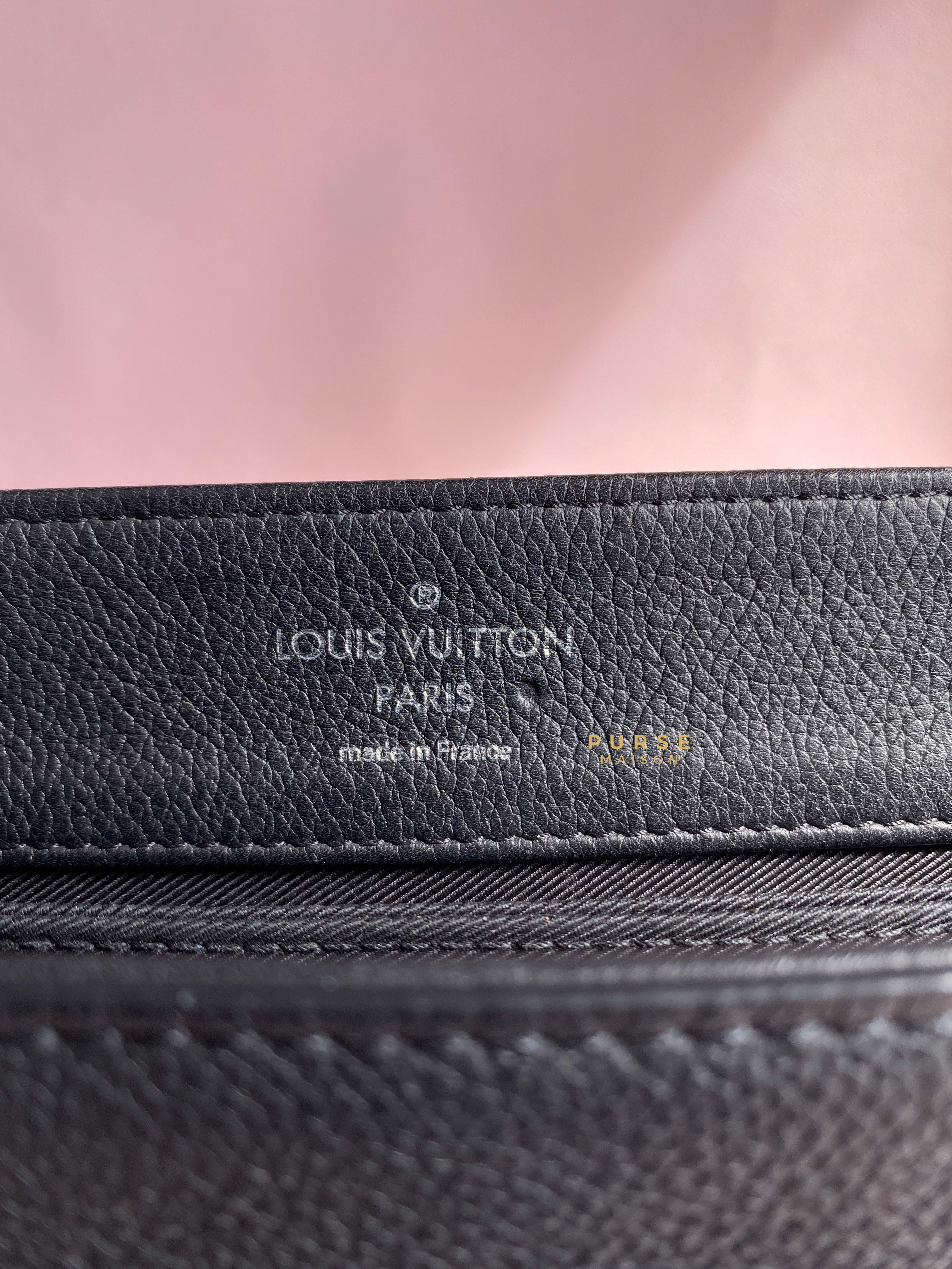 Louis Vuitton Lockme II Bag in Black Calfskin Leather (Date code: FL0127) | Purse Maison Luxury Bags Shop