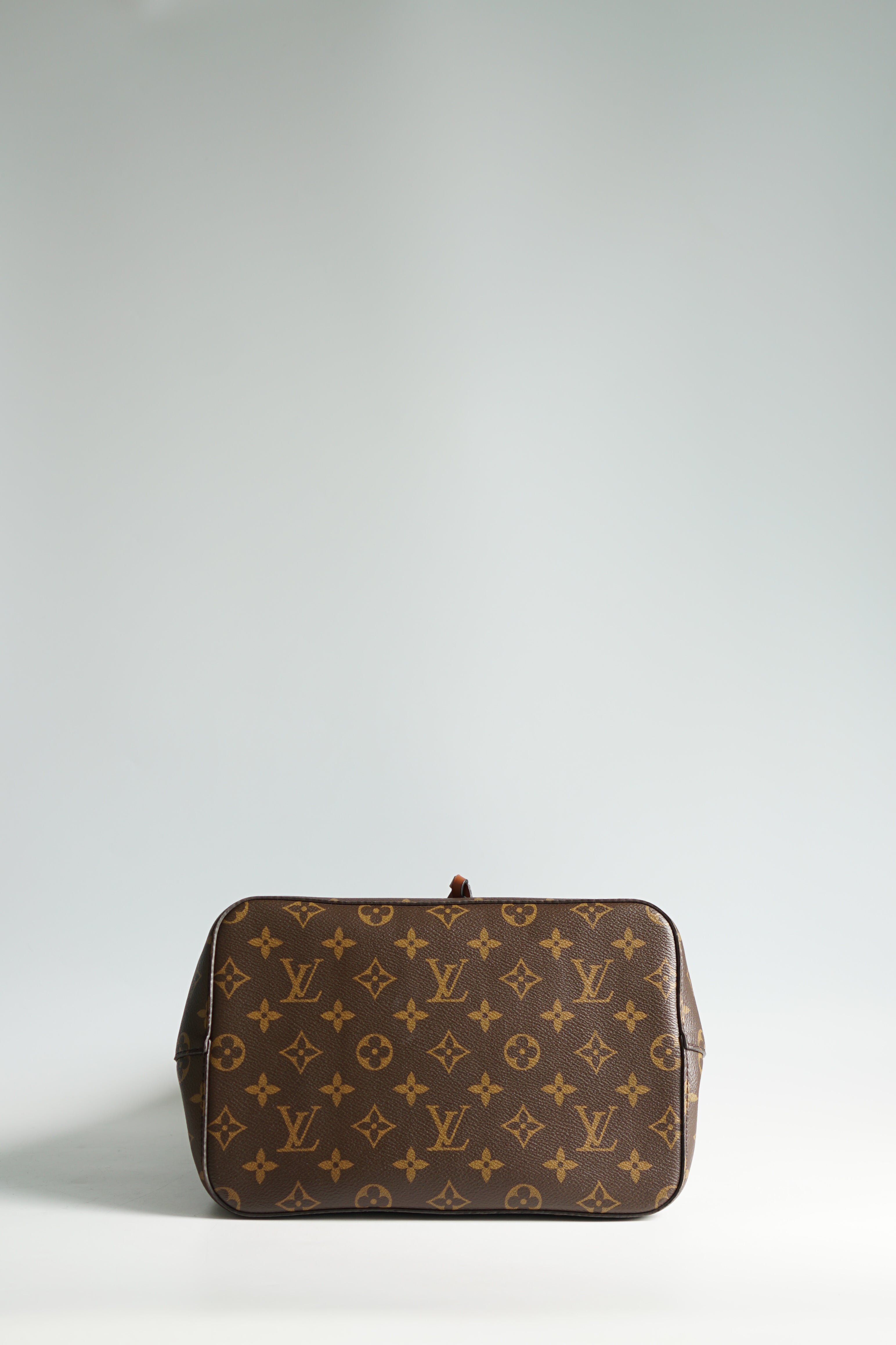 Louis Vuitton Neo Noe Caramel Monogram Canvas (Microchip)