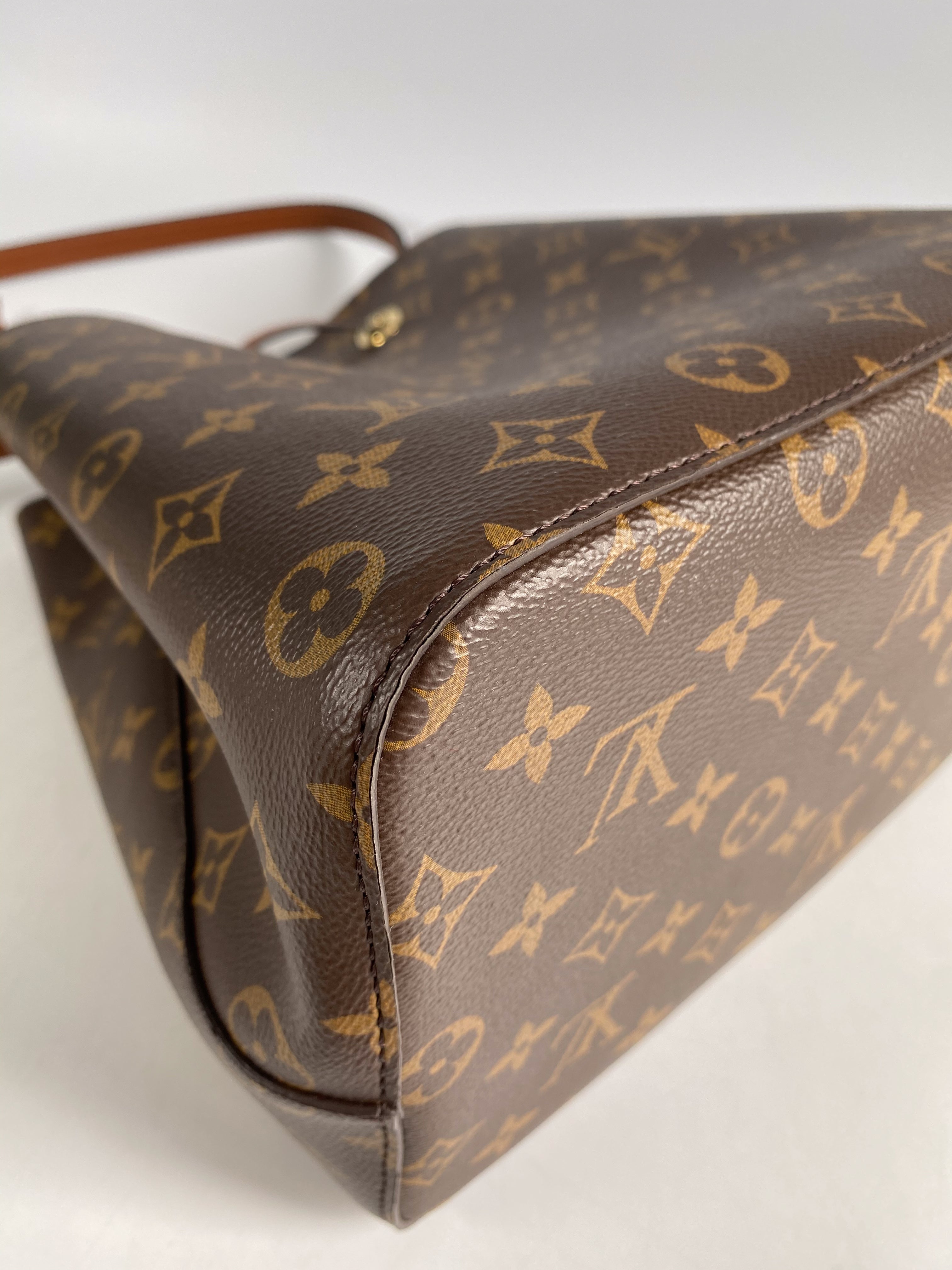 Louis Vuitton Neo Noe Caramel Monogram Canvas (Microchip)