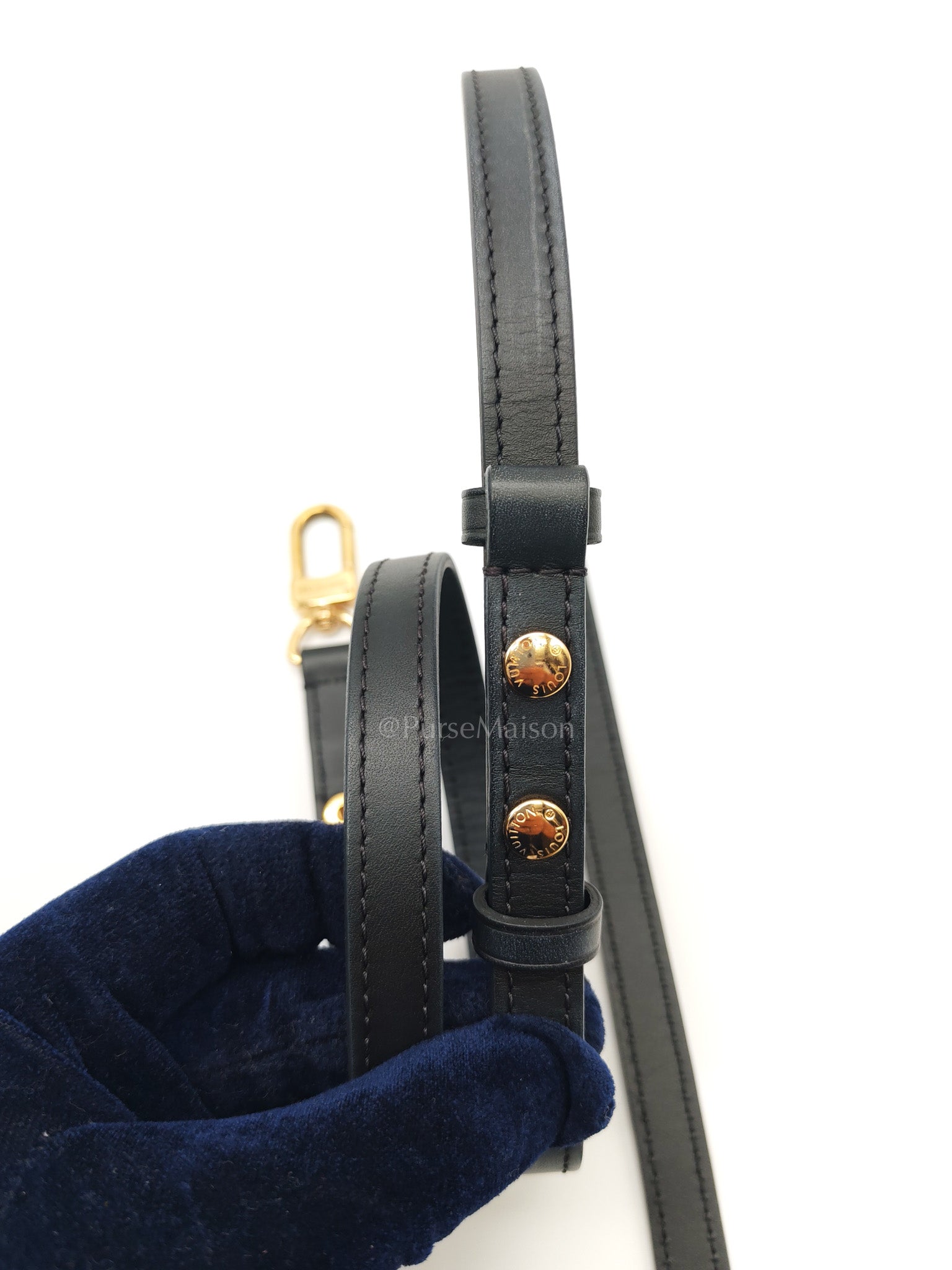 Neo Noe MM in Monogram Canvas & Black Leather Trim (Microchip) | Purse Maison Luxury Bags Shop