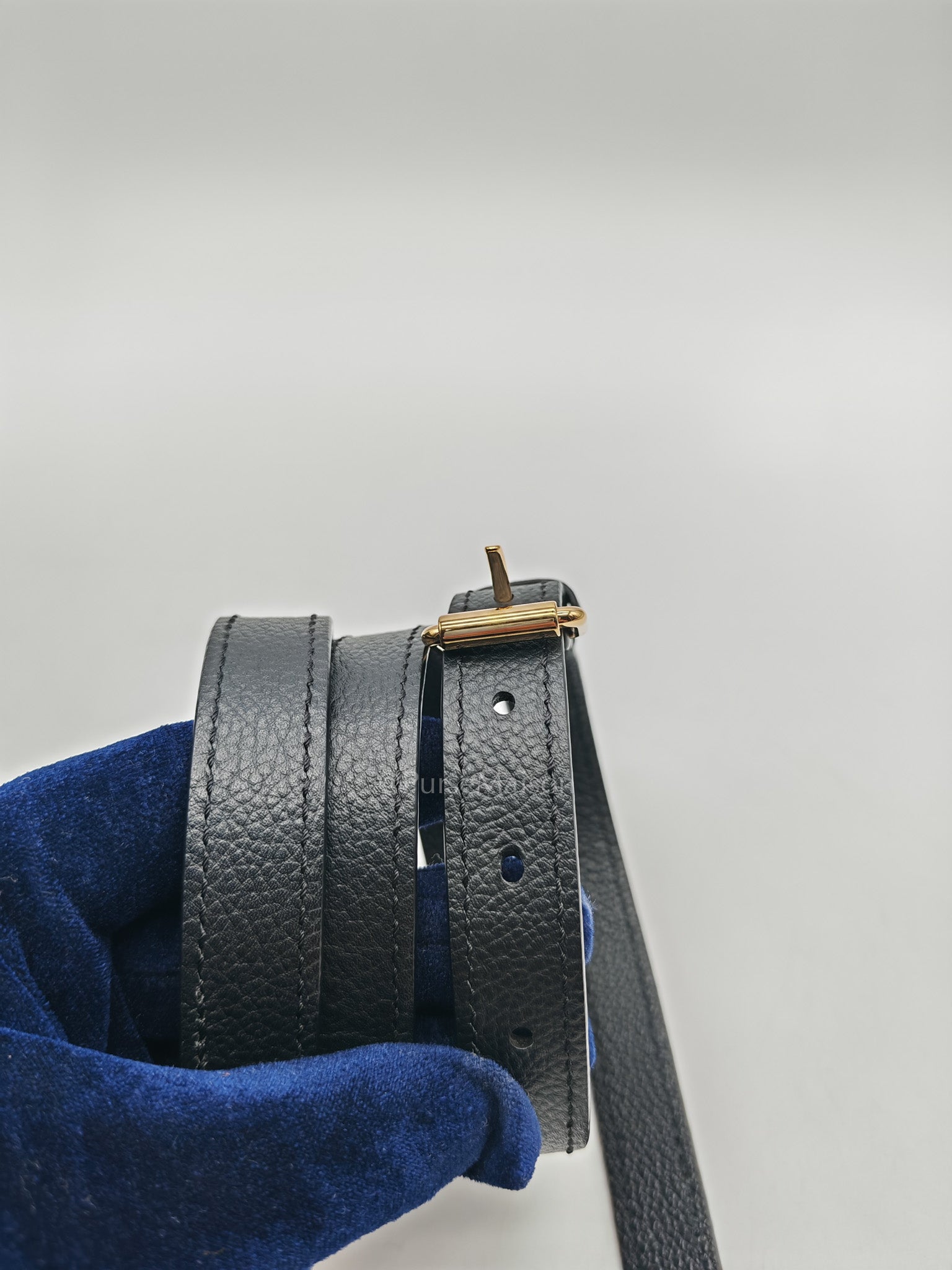 Louis Vuitton OnTheGo (OTG) PM in Black Empreinte Leather (Microchip) | Purse Maison Luxury Bags Shop