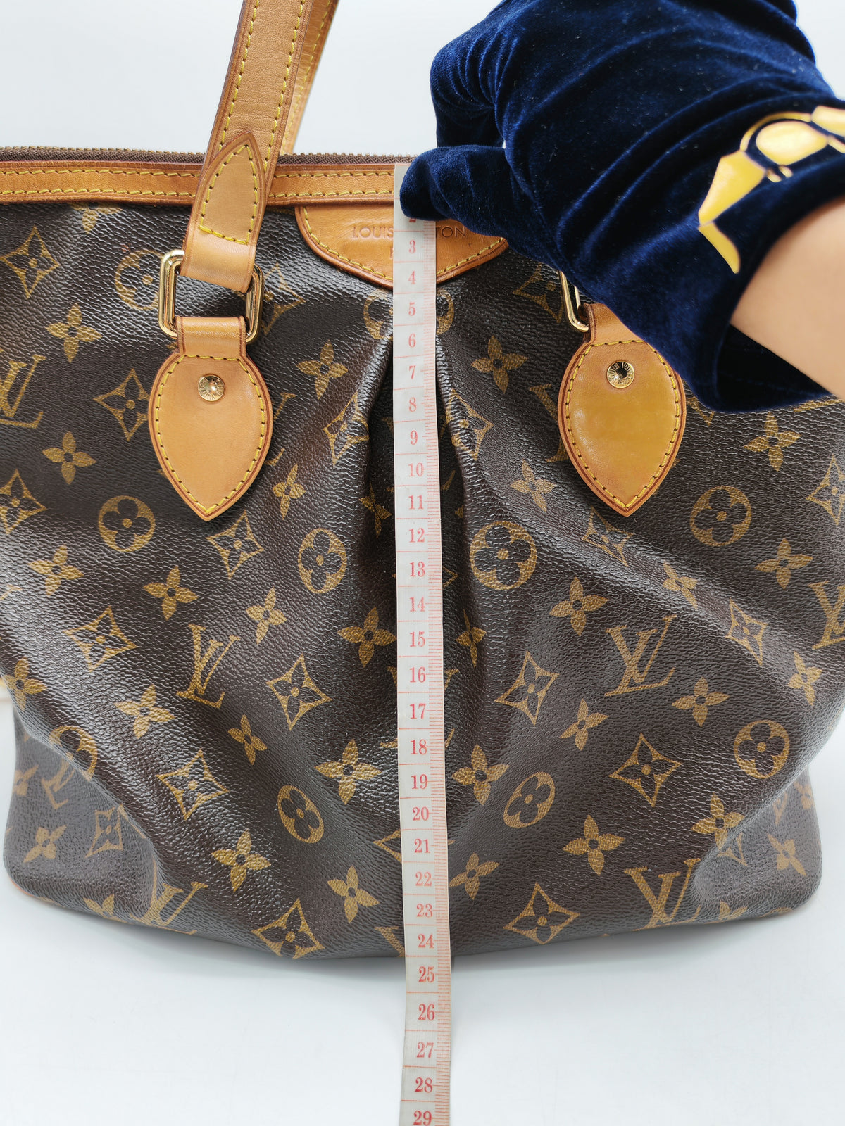 Louis Vuitton Palermo PM Bag in Monogram Canvas and Gold Hardware (Datecode: TA3133) | Purse Maison Luxury Bags Shop