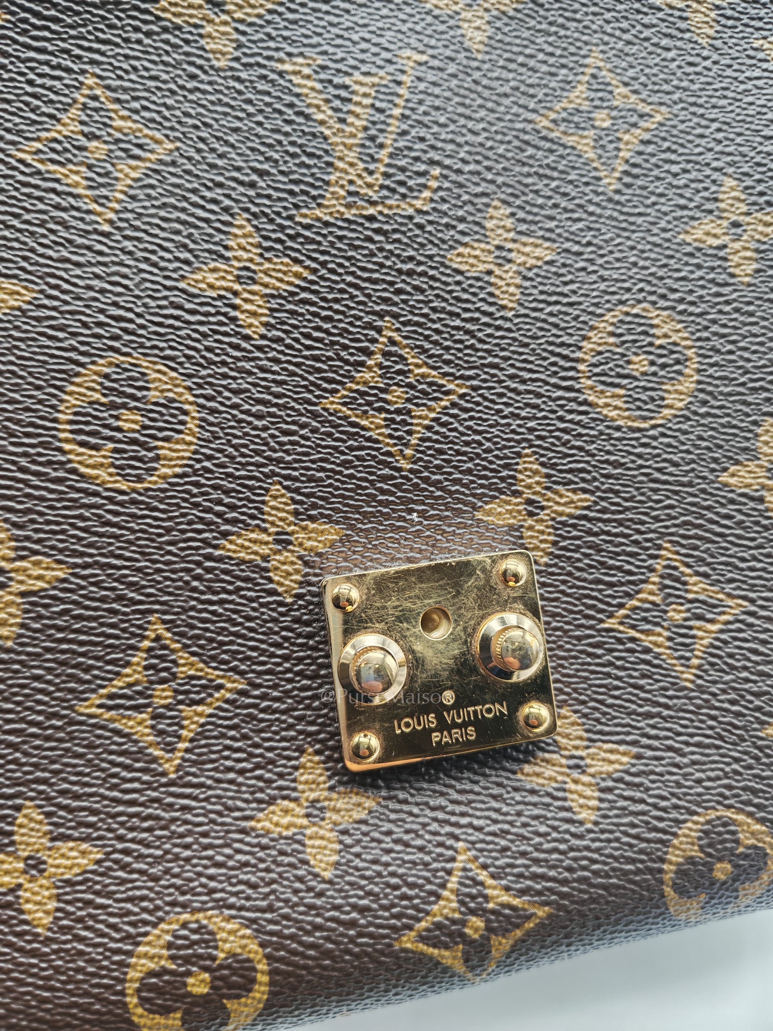 Pochette Metis in Monogram Canvas and Gold Hardware (Datecode: SR0138) | Purse Maison Luxury Bags Shop