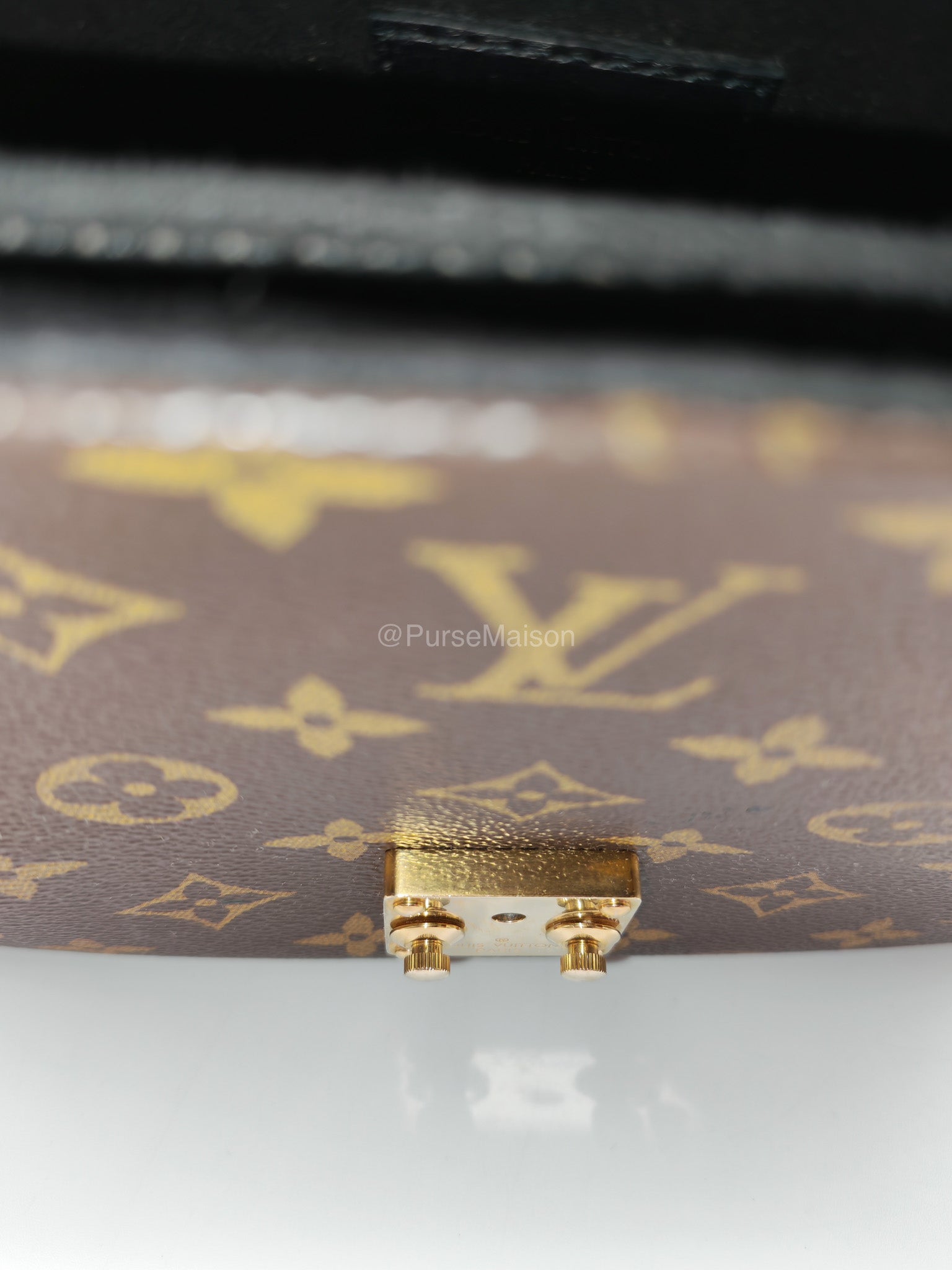 Louis Vuitton Pochette Metis in Monogram Reverse Canvas (Date Code: DR2117) | Purse Maison Luxury Bags Shop