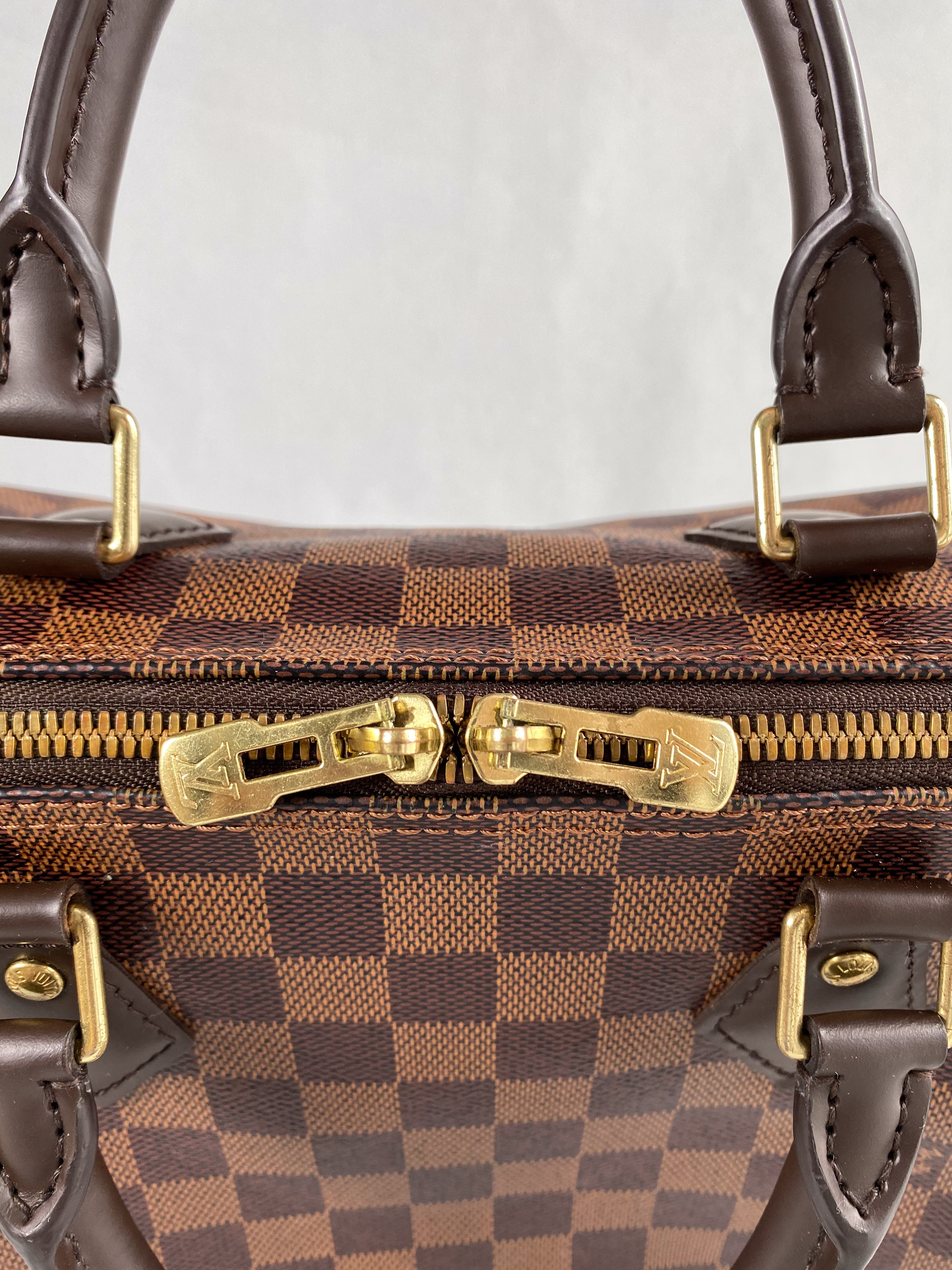 Louis Vuitton Speedy 30 Bandouliere Damier Ebene Canvas (Date Code: AA0280) | Purse Maison Luxury Bags Shop
