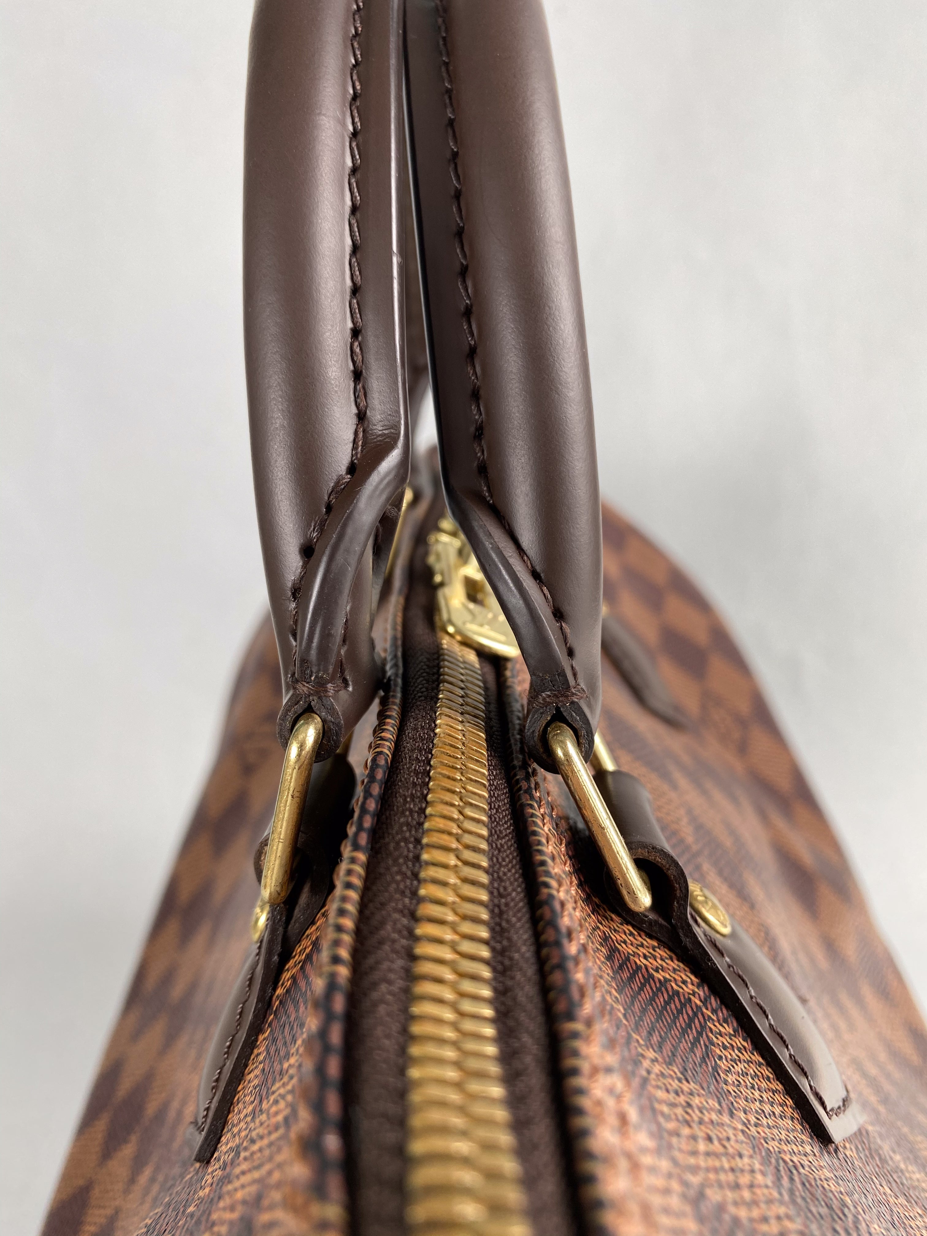 Louis Vuitton Speedy 30 Bandouliere Damier Ebene Canvas (Date Code: AA0280) | Purse Maison Luxury Bags Shop
