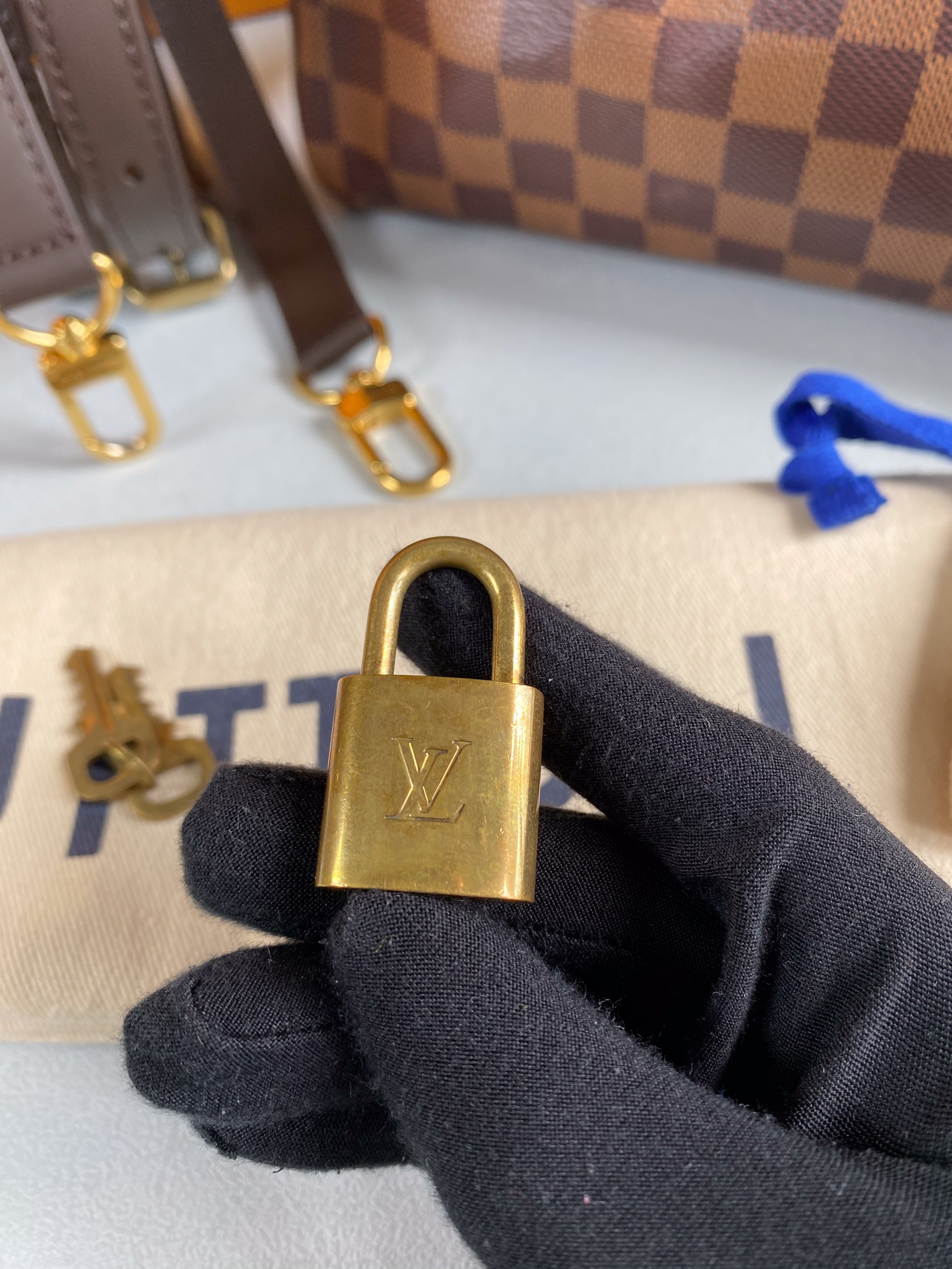 Louis Vuitton Speedy 30 Bandouliere Damier Ebene Canvas (Date Code: AA0280) | Purse Maison Luxury Bags Shop
