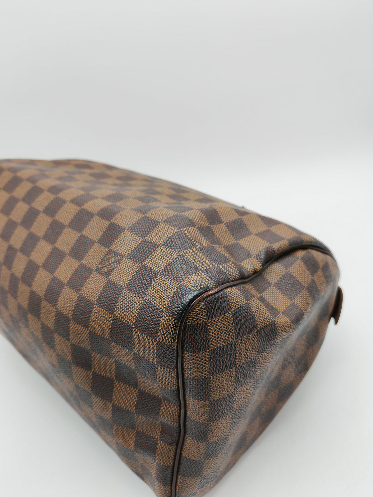 Louis Vuitton Speedy 30 in Damier Ebene Canvas and Gold Hardware (Datecode: SP1087) | Purse Maison Luxury Bags Shop