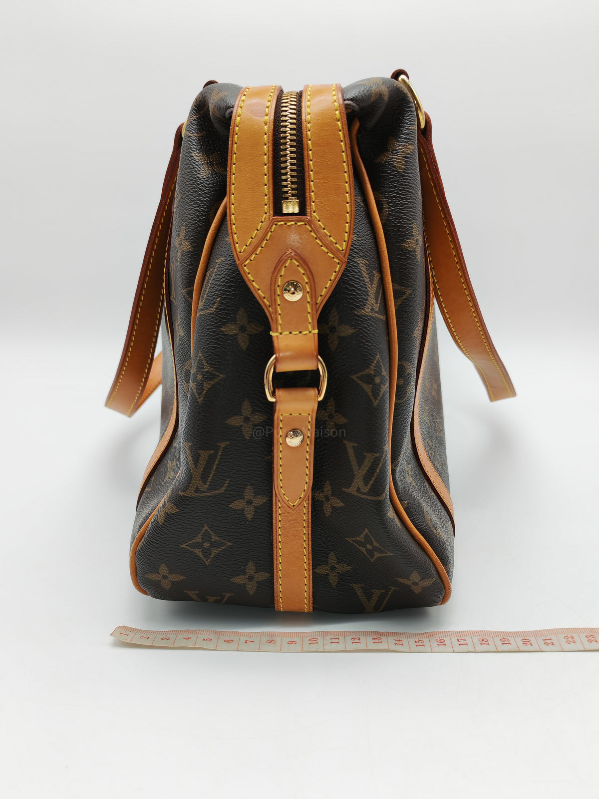 Louis Vuitton Stresa Bag GM in Monogram Canvas and Gold Hardware (Datecode: VI0130) | Purse Maison Luxury Bags Shop