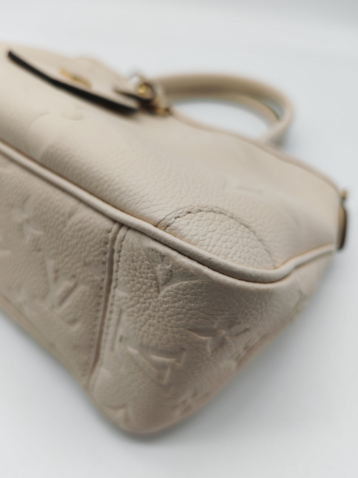 Louis Vuitton Trianon PM Handbag in Cream Grained Cowhide Leather and Gold Hardware Microchip | Purse Maison Luxury Bags Shop