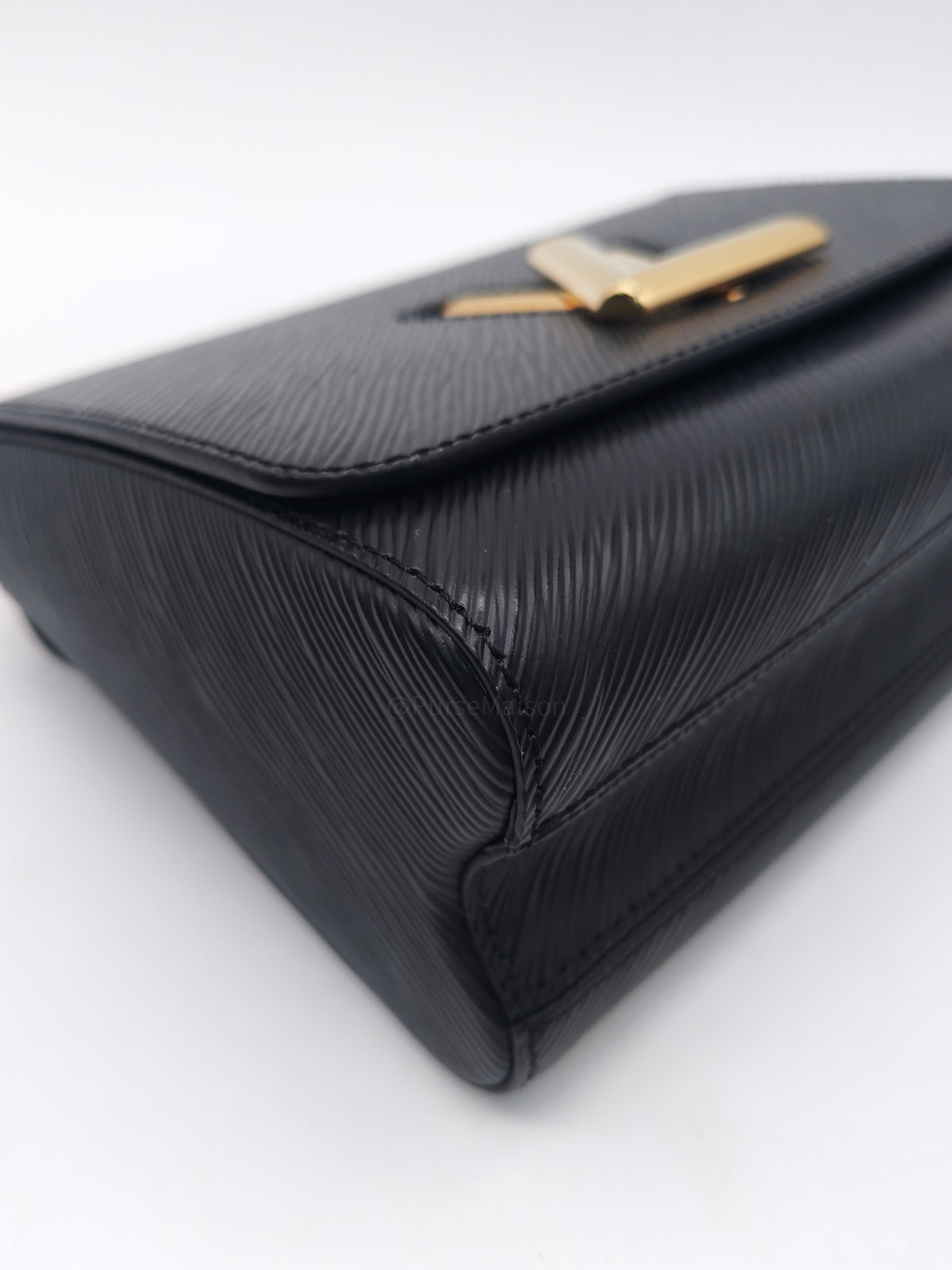 Louis Vuitton Twist Bag MM in Black Epi Leather Monogram Flower Chain and Light Gold Hardware Microchip | Purse Maison Luxury Bags Shop