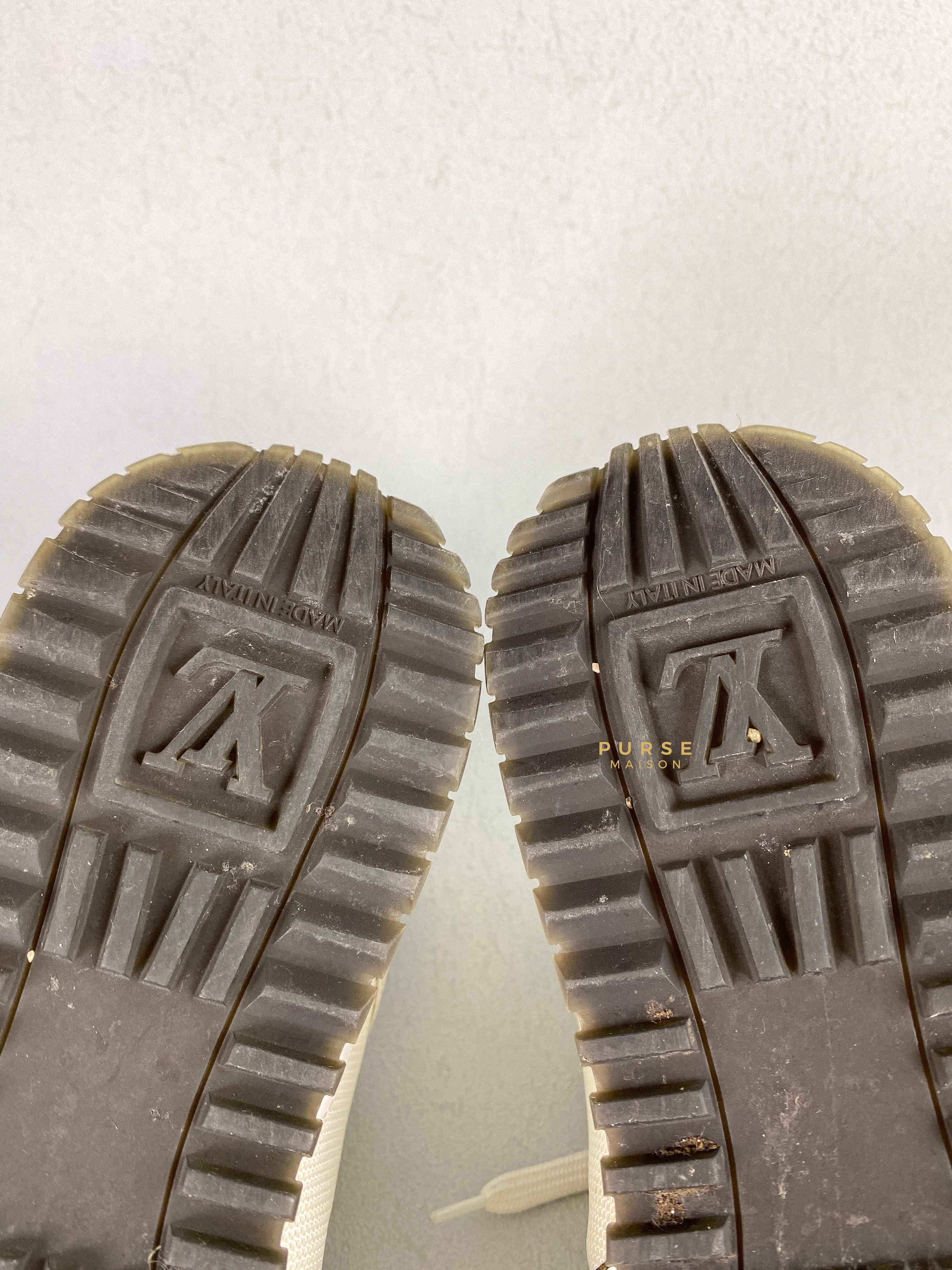 Louis Vuitton White Mesh and Leather Run Away Lace Up Sneakers Size 37 (25cm) | Purse Maison Luxury Bags Shop