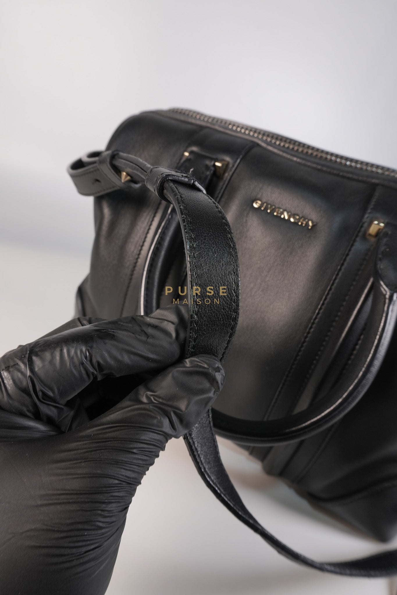 Lucrezia Duffle Bag in Black Smooth Calfskin Leather & Silver Leather | Purse Maison Luxury Bags Shop