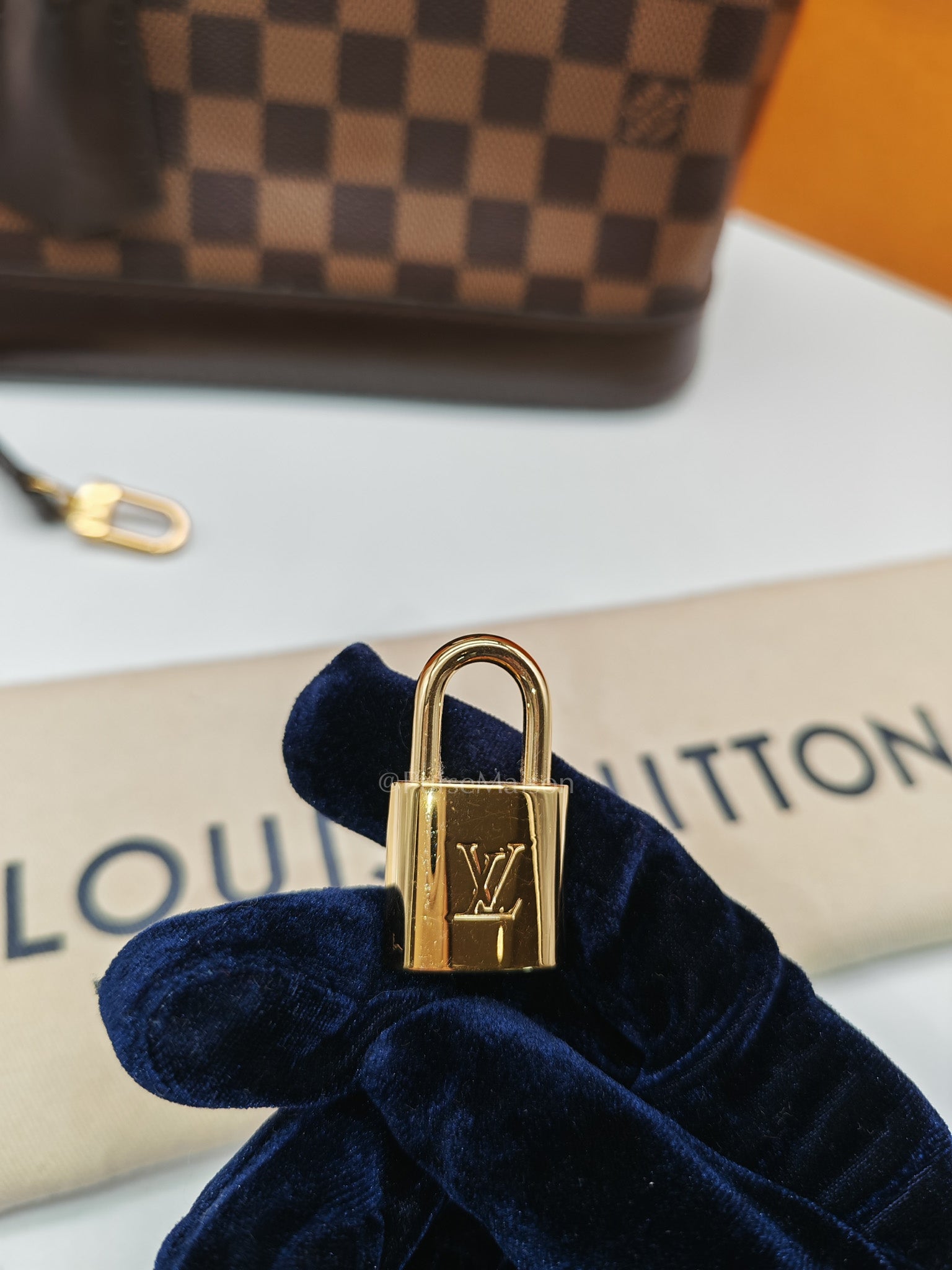 Alma BB in Damier Ebene Canvas (Microchip)