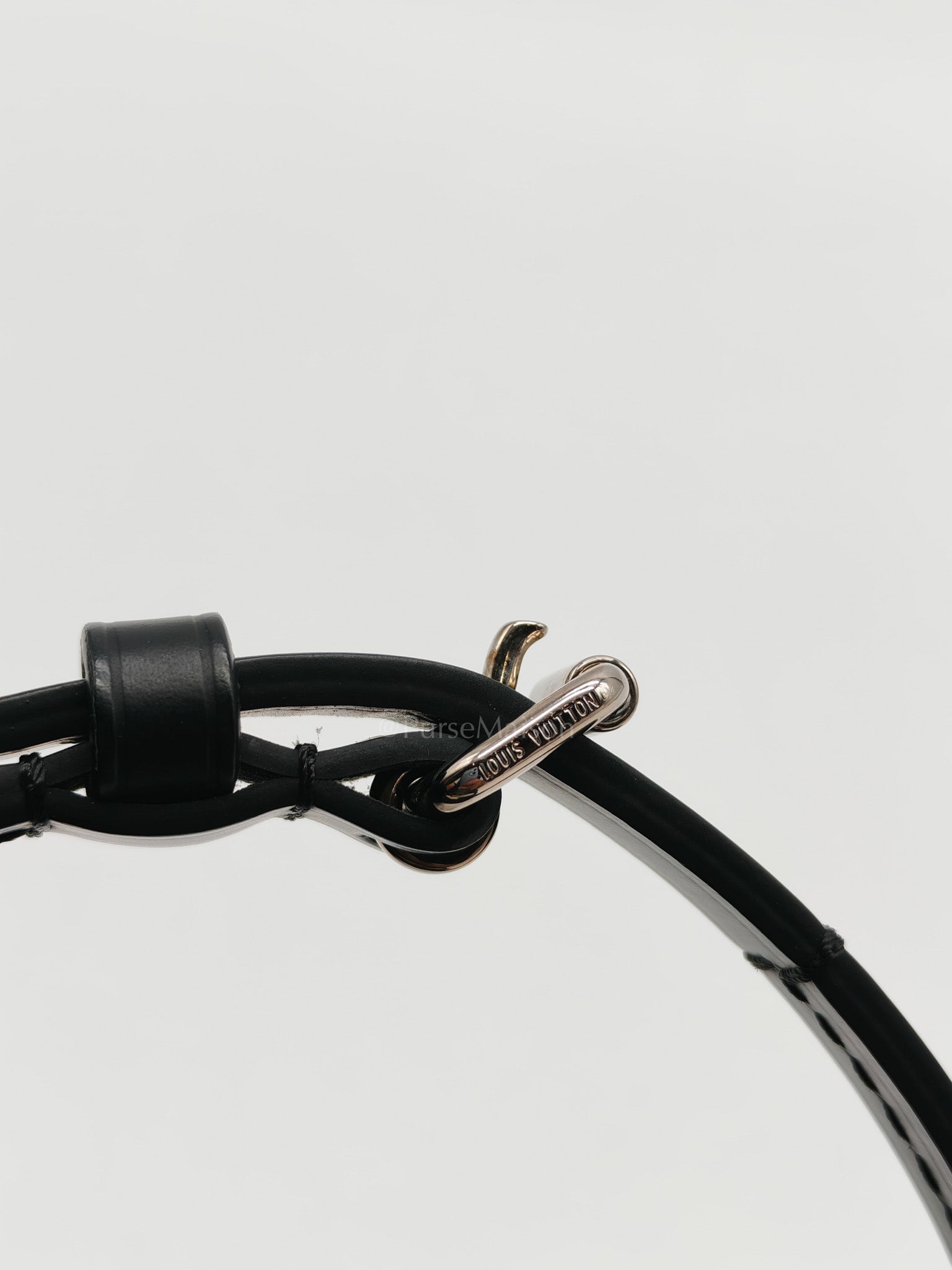 Clery Pochette in Black Epi Leather & Black/Silver Hardware (Datecode: SR2199)