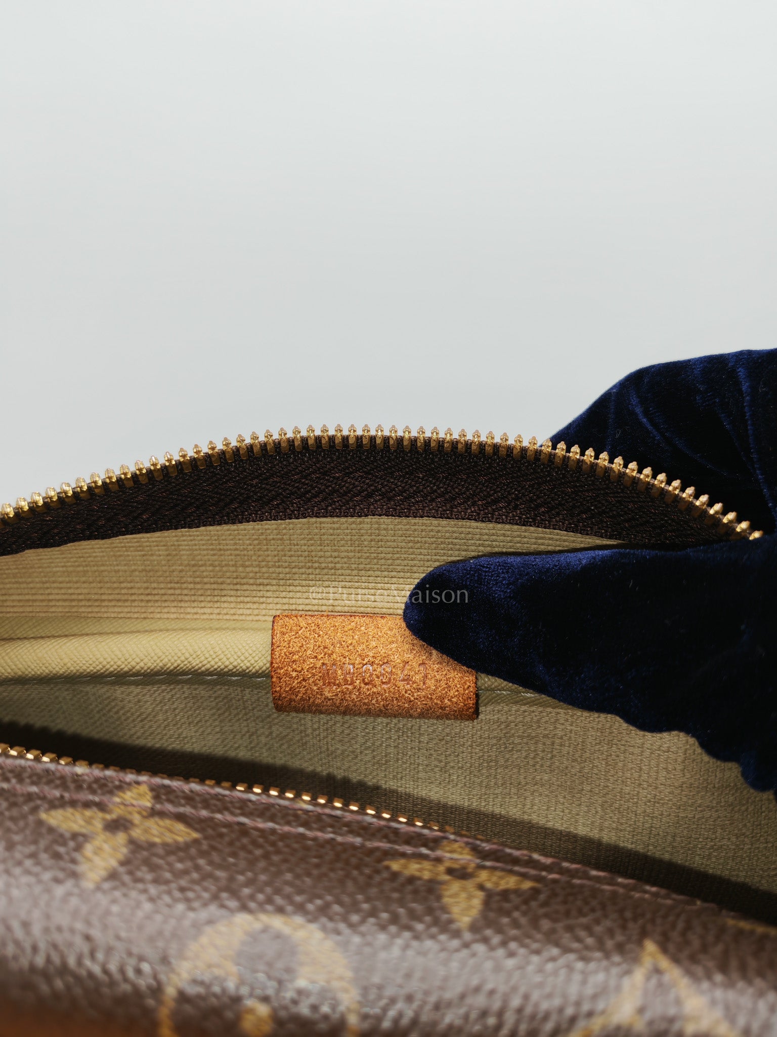 Deauville Monogram Canvas Handbag (Date Code: MB0041)