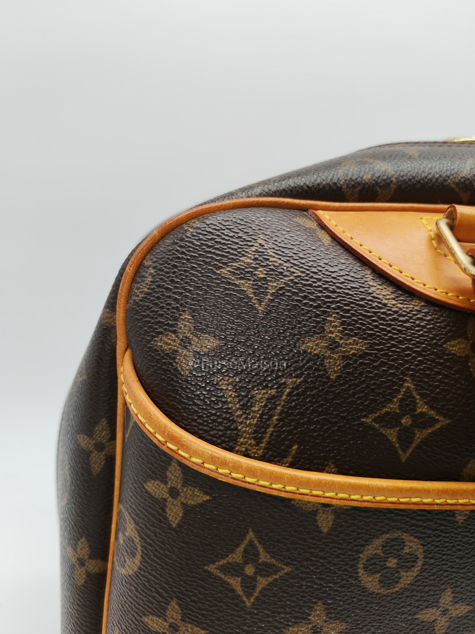 Deauville Monogram Canvas Handbag (Date Code: MB0041)