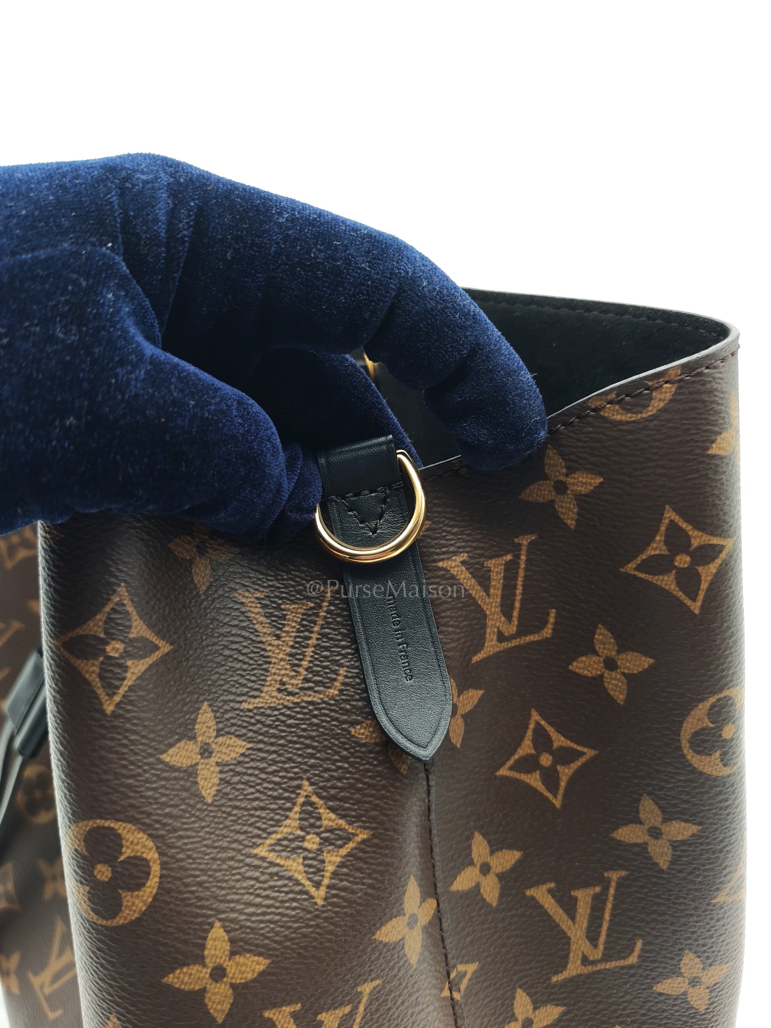 Neo Noe MM in Monogram Canvas & Black Leather Trim (Microchip)