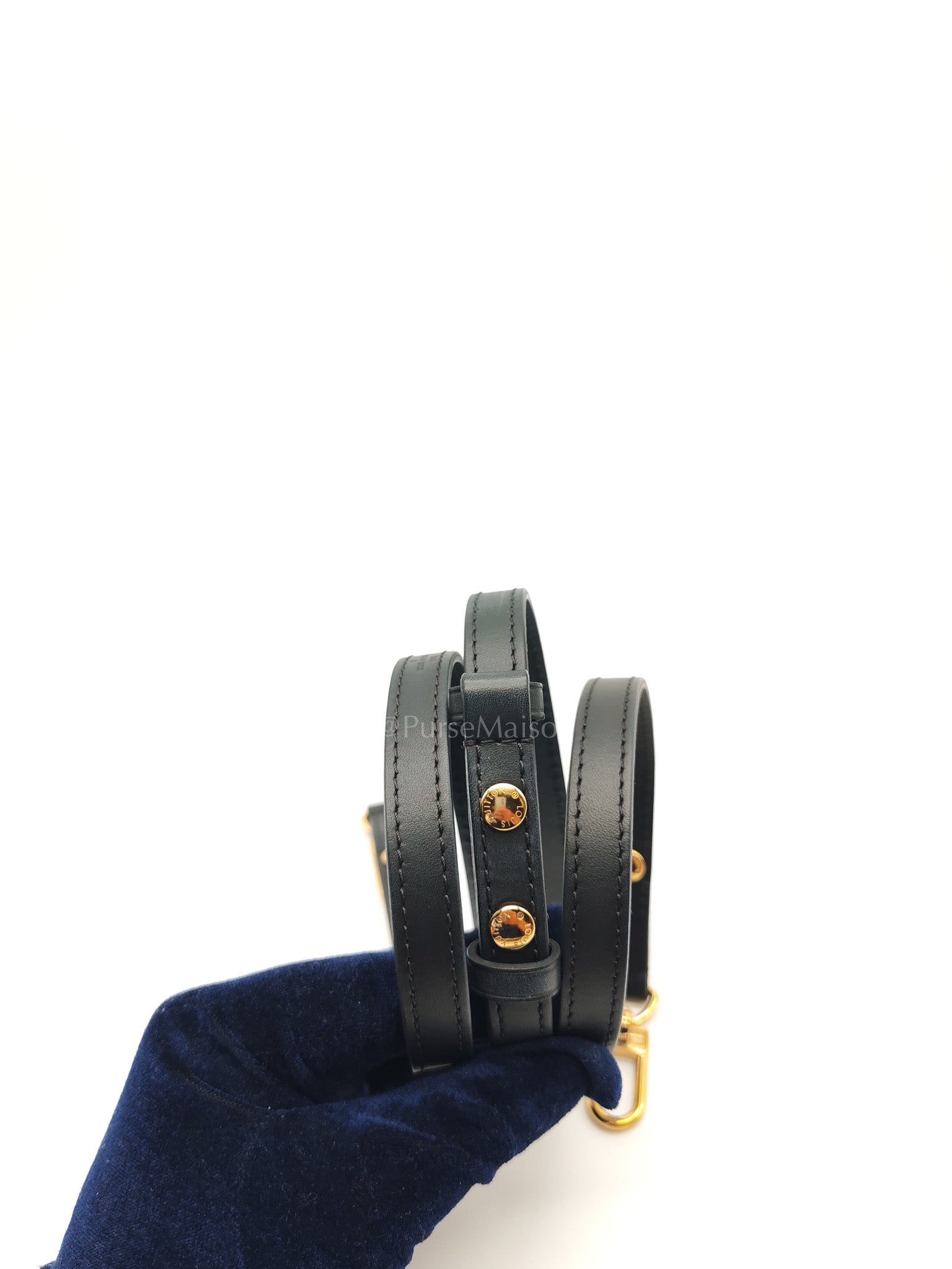 Neo Noe MM in Monogram Canvas & Black Leather Trim (Microchip)