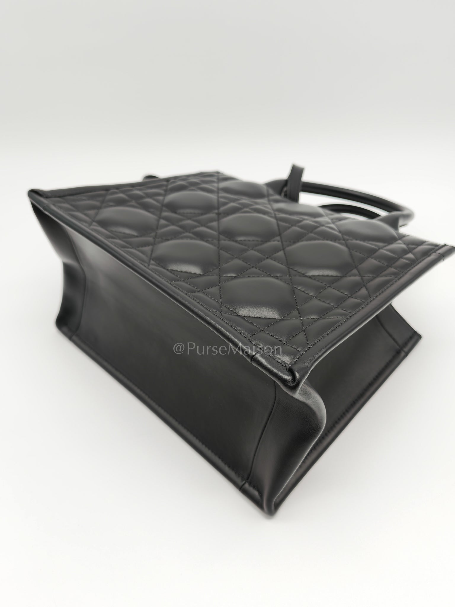 Macrocannage Booktote Small in Black Lambskin Leather Shoulder Bag | Purse Maison Luxury Bags Shop