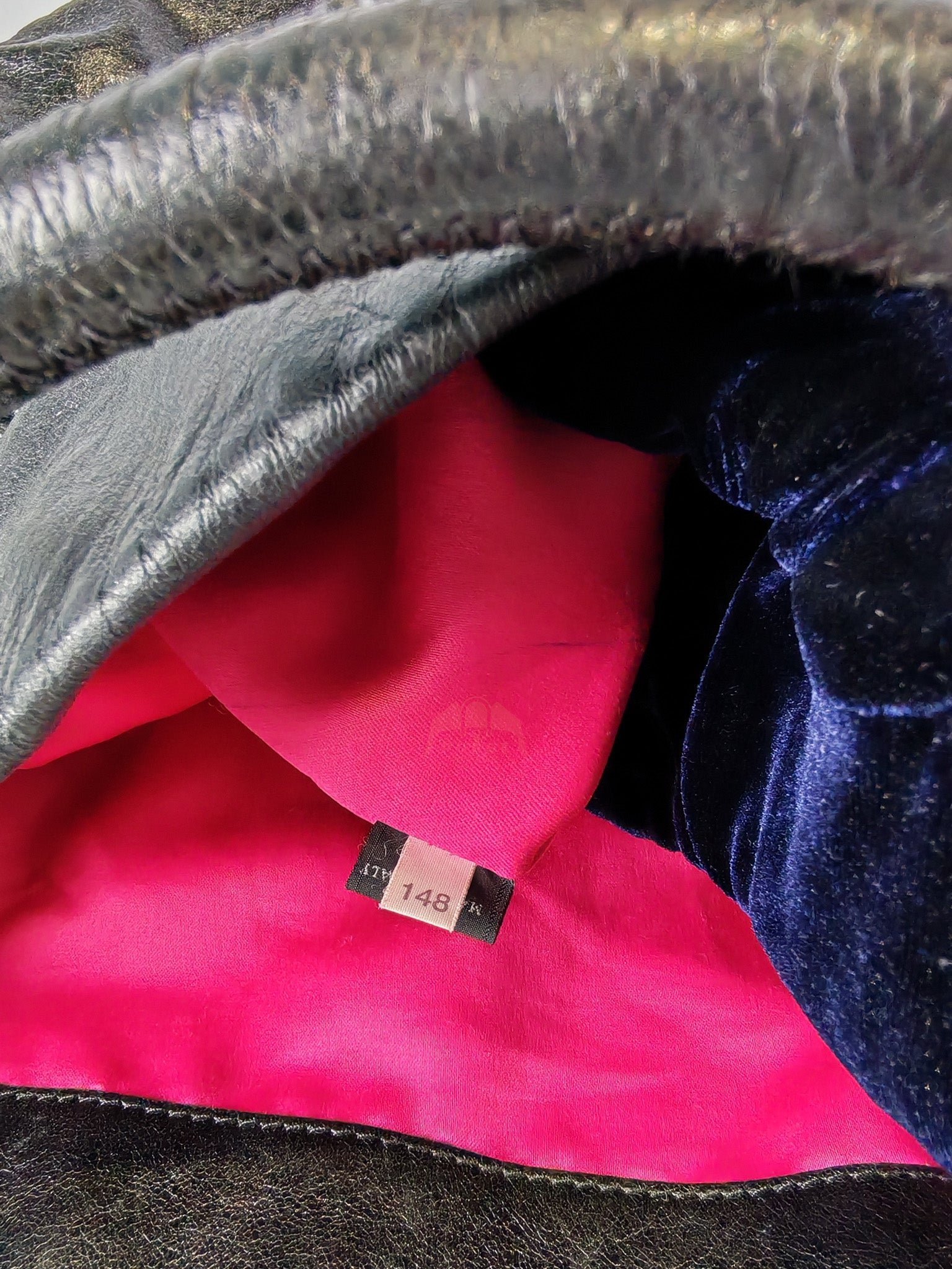 Madras “Lock” Top Handle Bag in Black Leather | Purse Maison Luxury Bags Shop