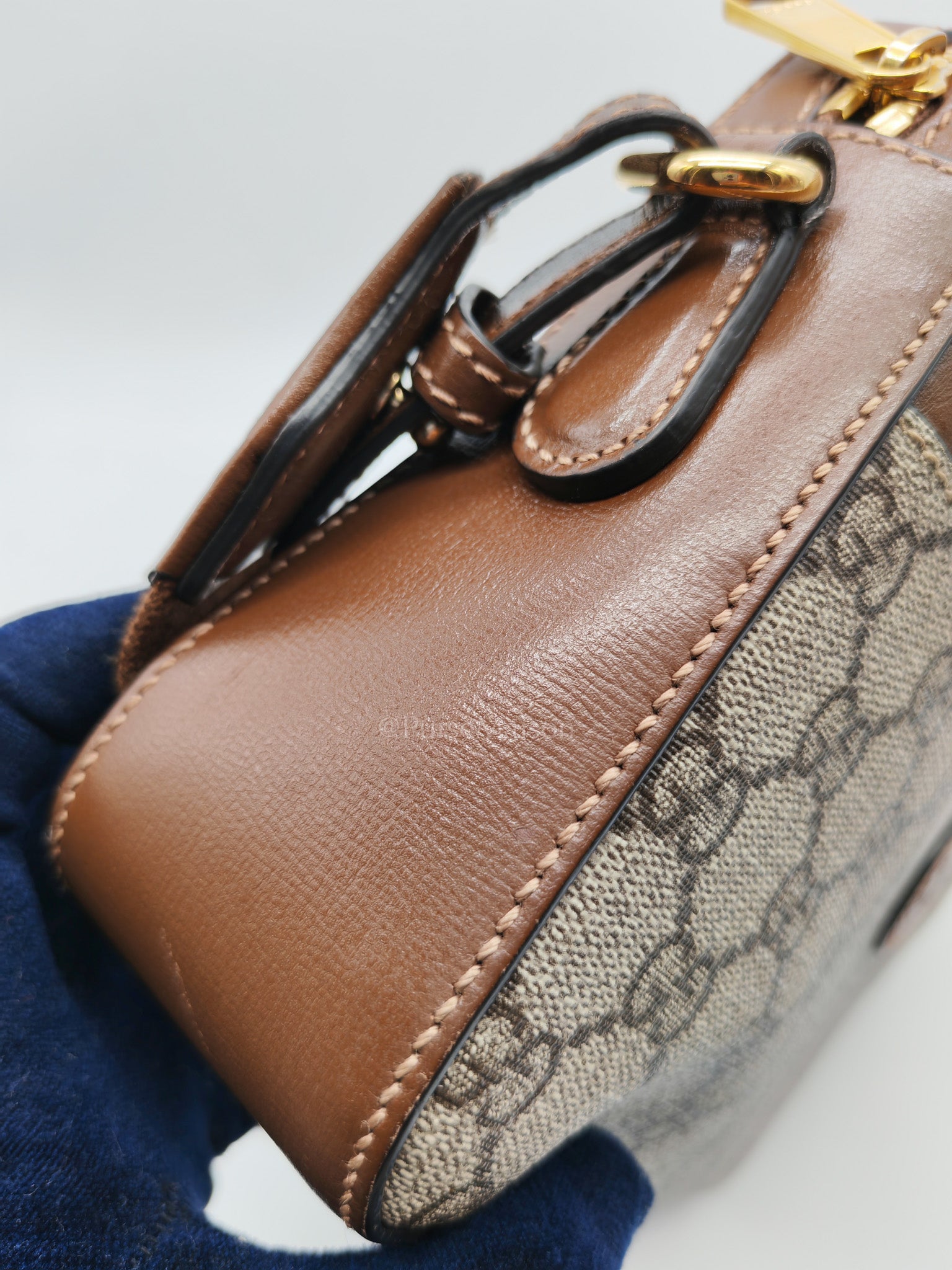 Interlocking G Messenger Bag in GG Supreme Canvas and Gold Hardware