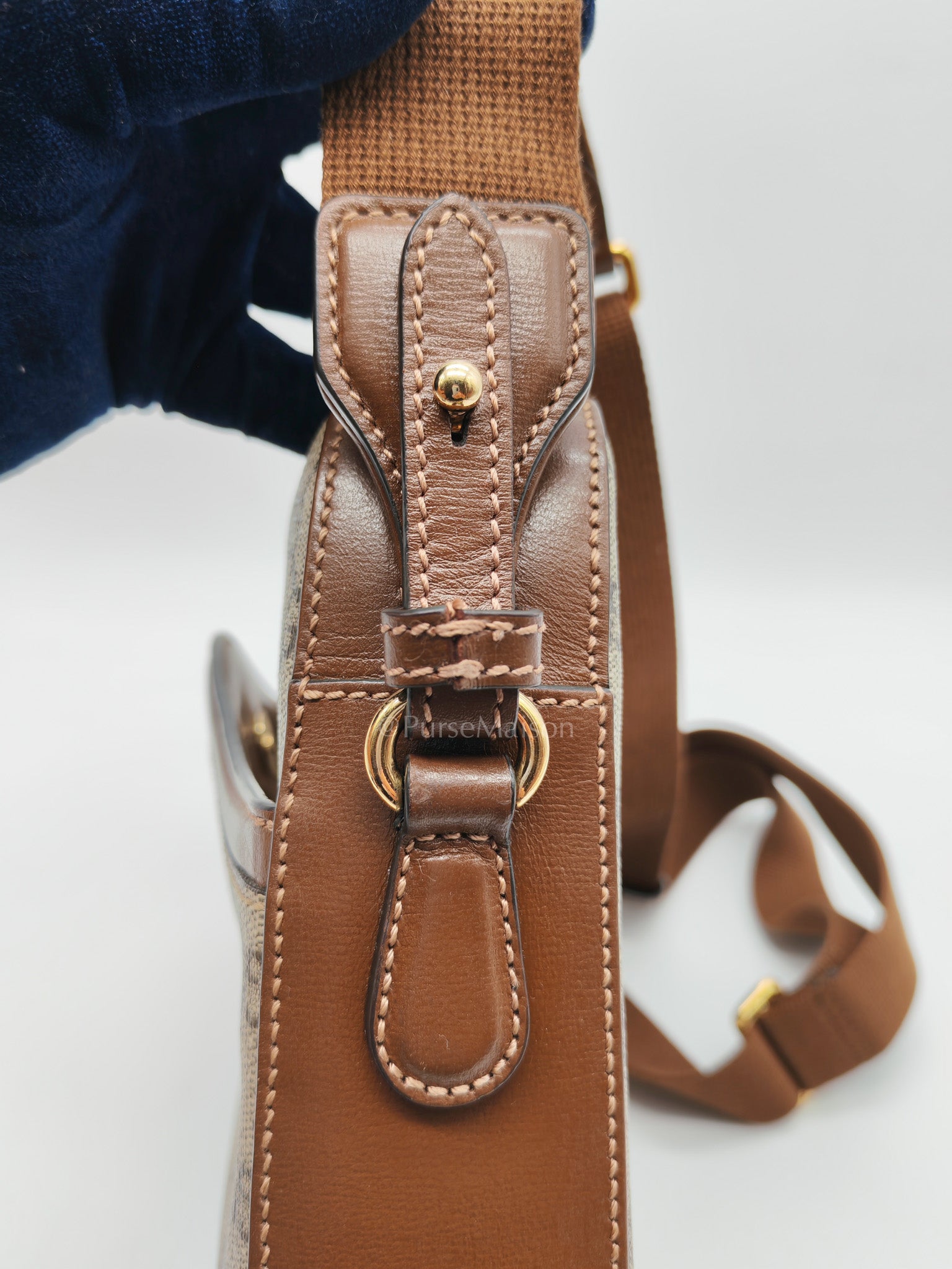 Interlocking G Messenger Bag in GG Supreme Canvas and Gold Hardware