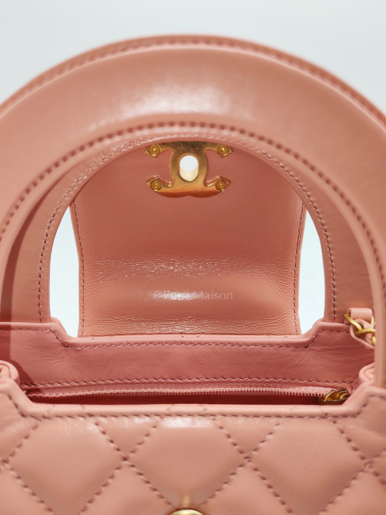 CC Kelly Small in Pink Shiny Calfskin Leather and Aged Gold Hardware (Microchip)
