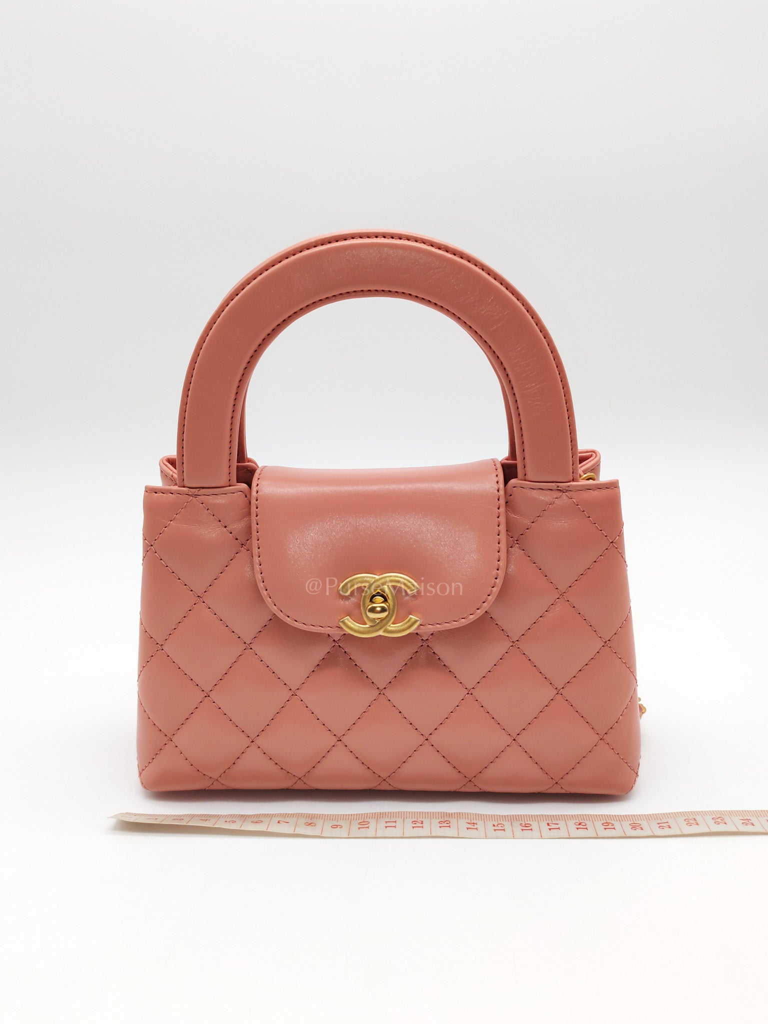 CC Kelly Small in Pink Shiny Calfskin Leather and Aged Gold Hardware (Microchip)