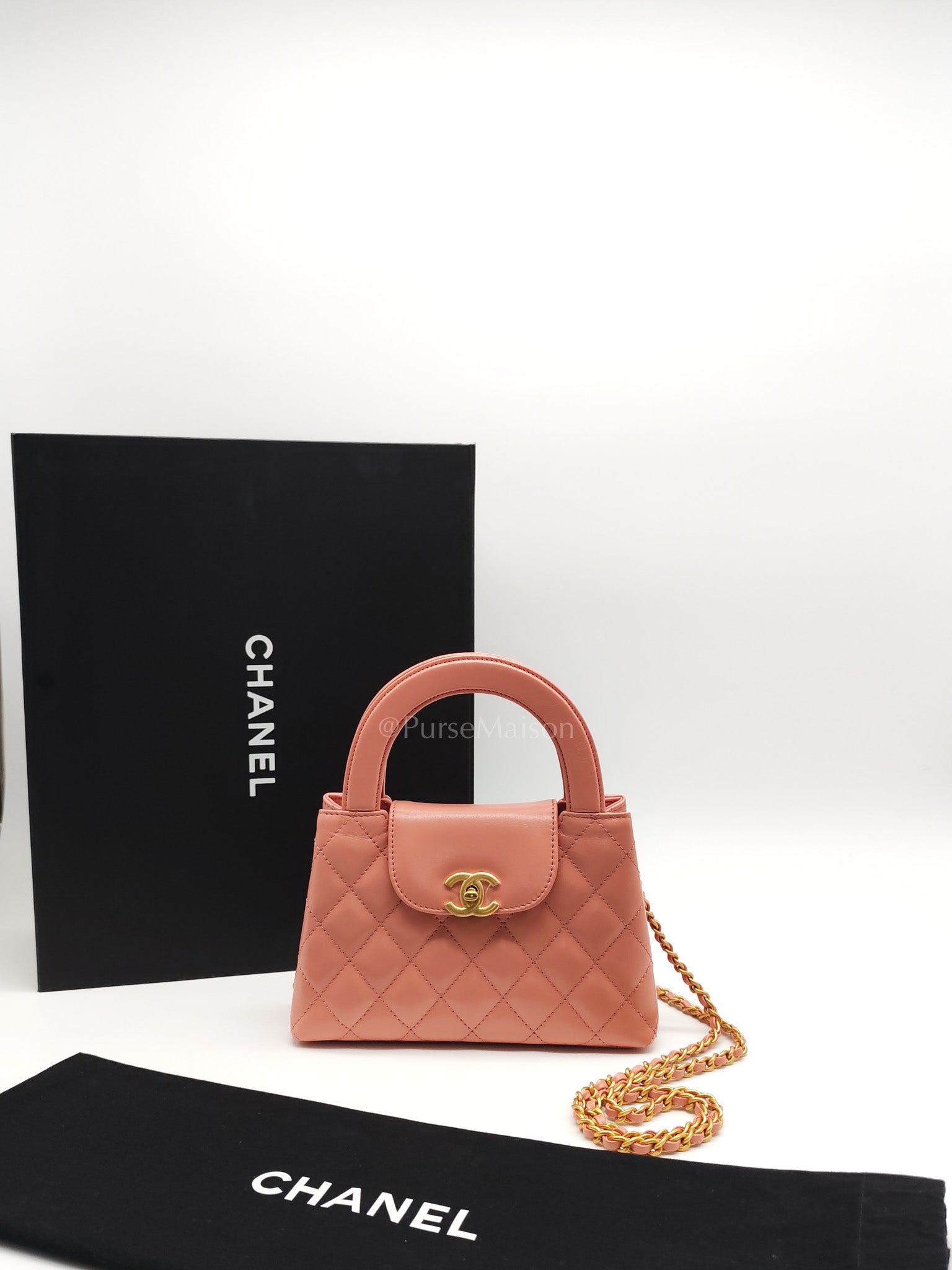 CC Kelly Small in Pink Shiny Calfskin Leather and Aged Gold Hardware (Microchip)