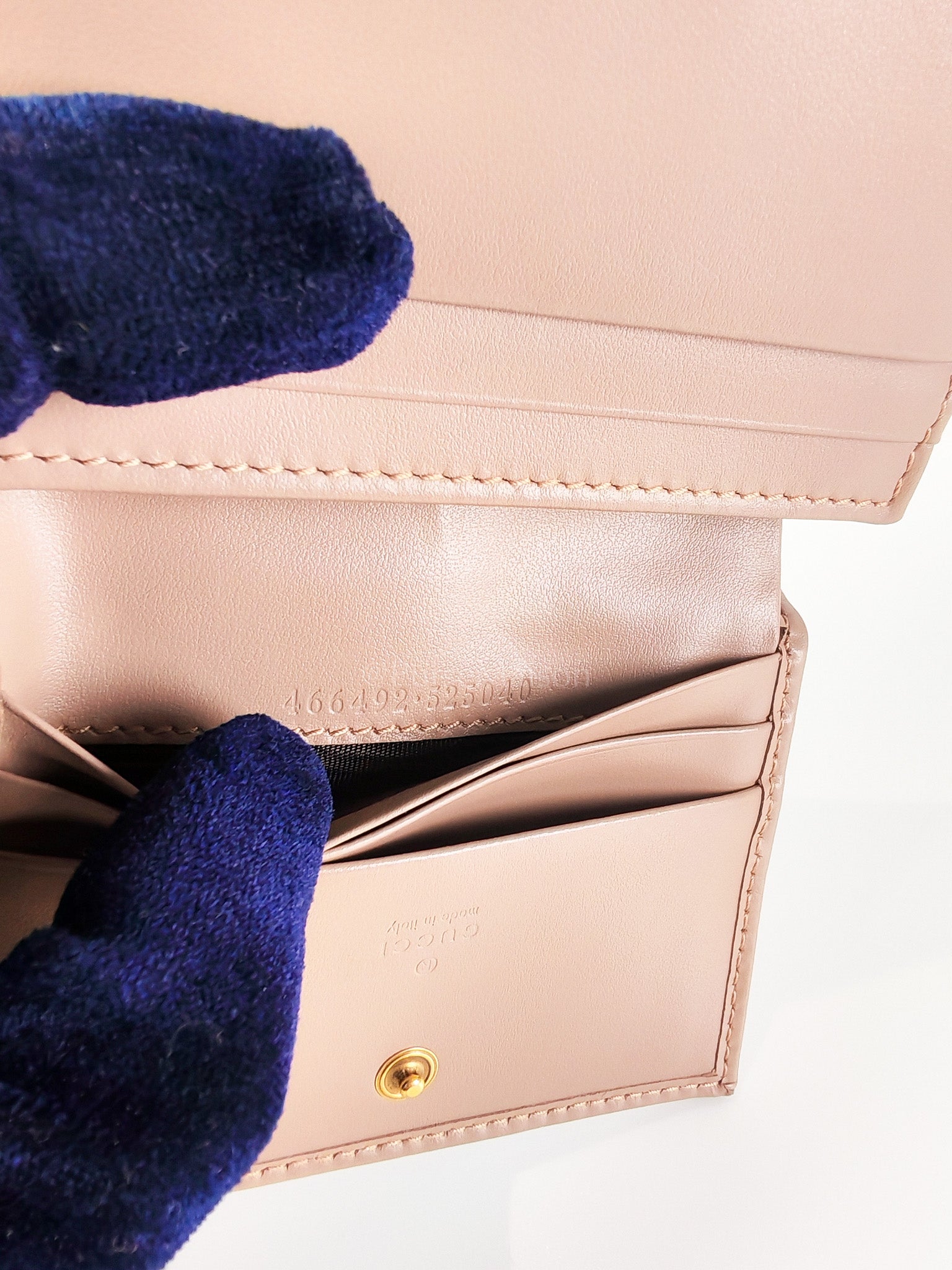 Marmont Bifold Card Case Wallet in Dusty Rose | Purse Maison Luxury Bags Shop