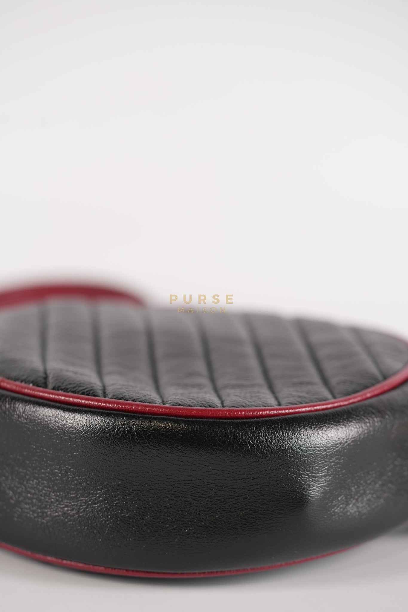 Marmont Black/Red Torchon Round Chain Bag | Purse Maison Luxury Bags Shop