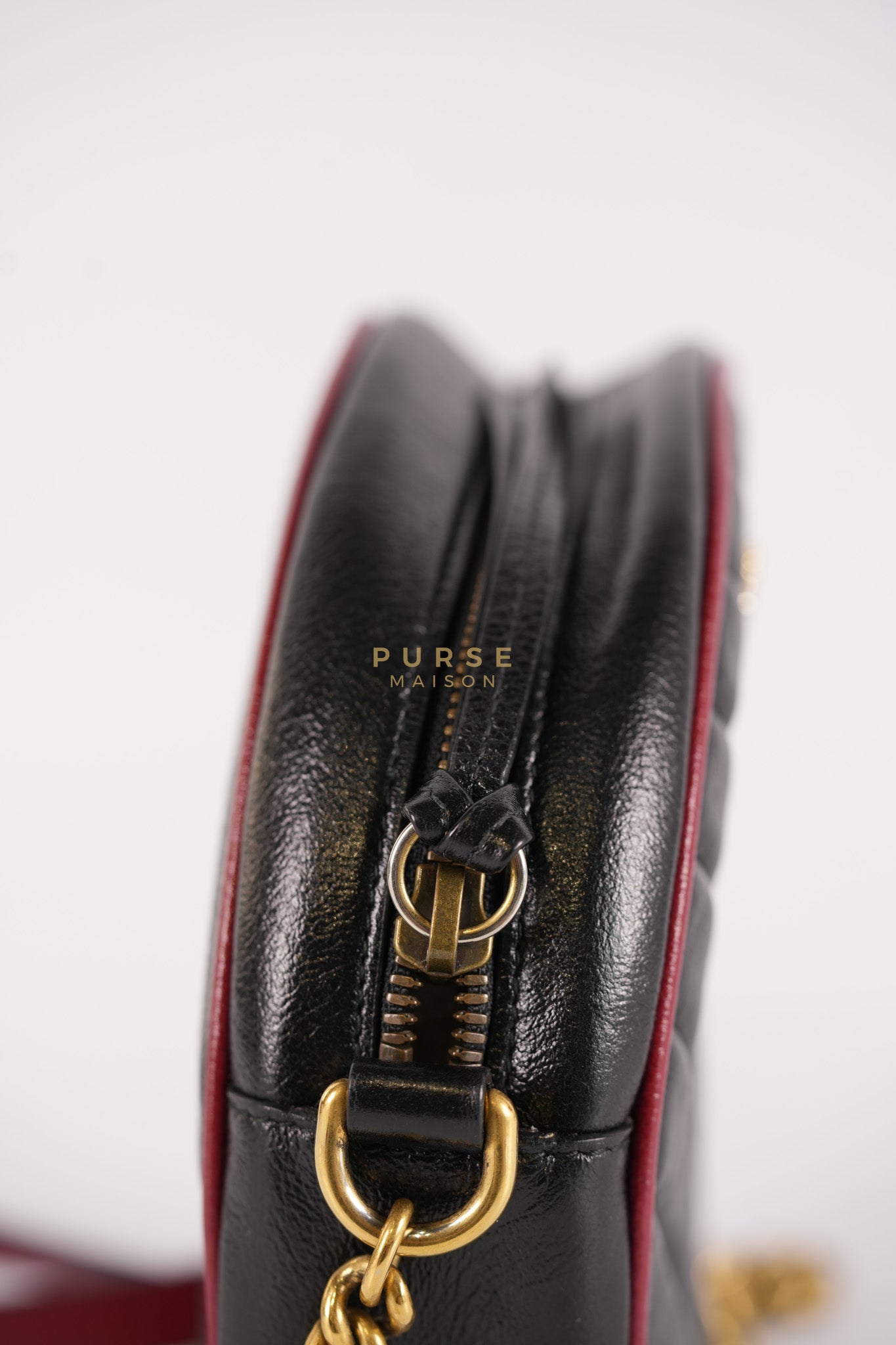 Marmont Black/Red Torchon Round Chain Bag | Purse Maison Luxury Bags Shop