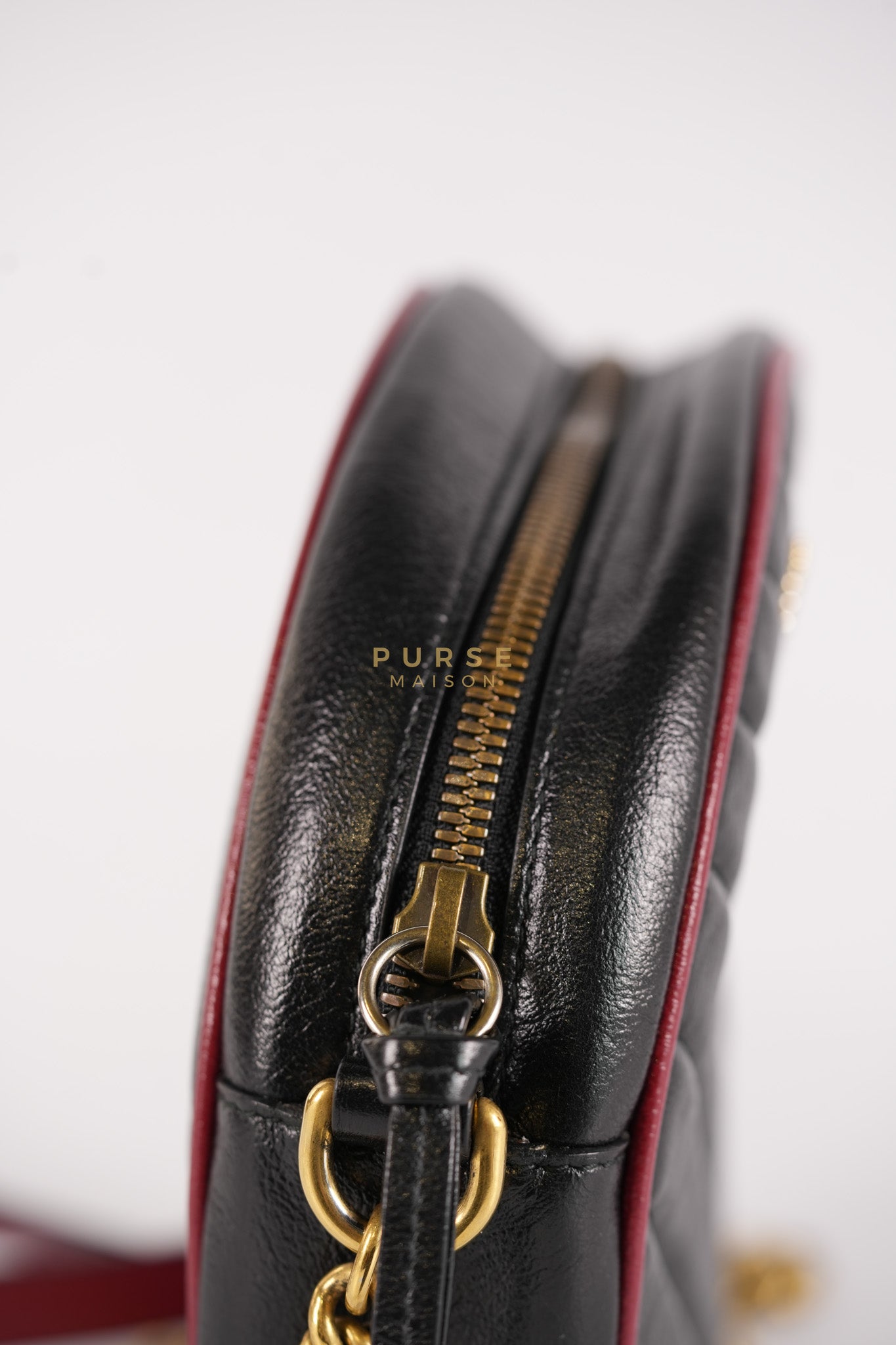 Marmont Black/Red Torchon Round Chain Bag | Purse Maison Luxury Bags Shop