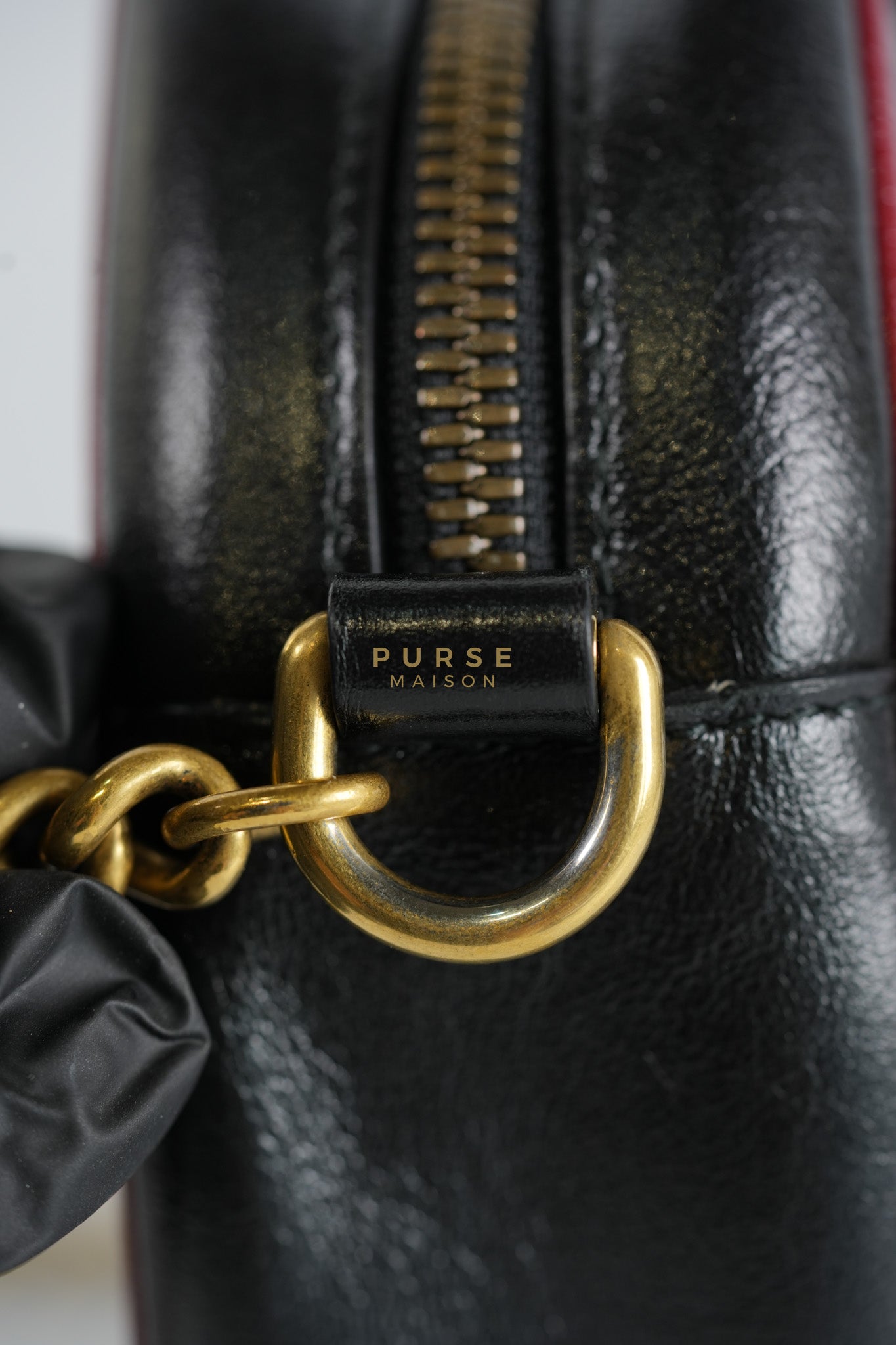 Marmont Black/Red Torchon Round Chain Bag | Purse Maison Luxury Bags Shop