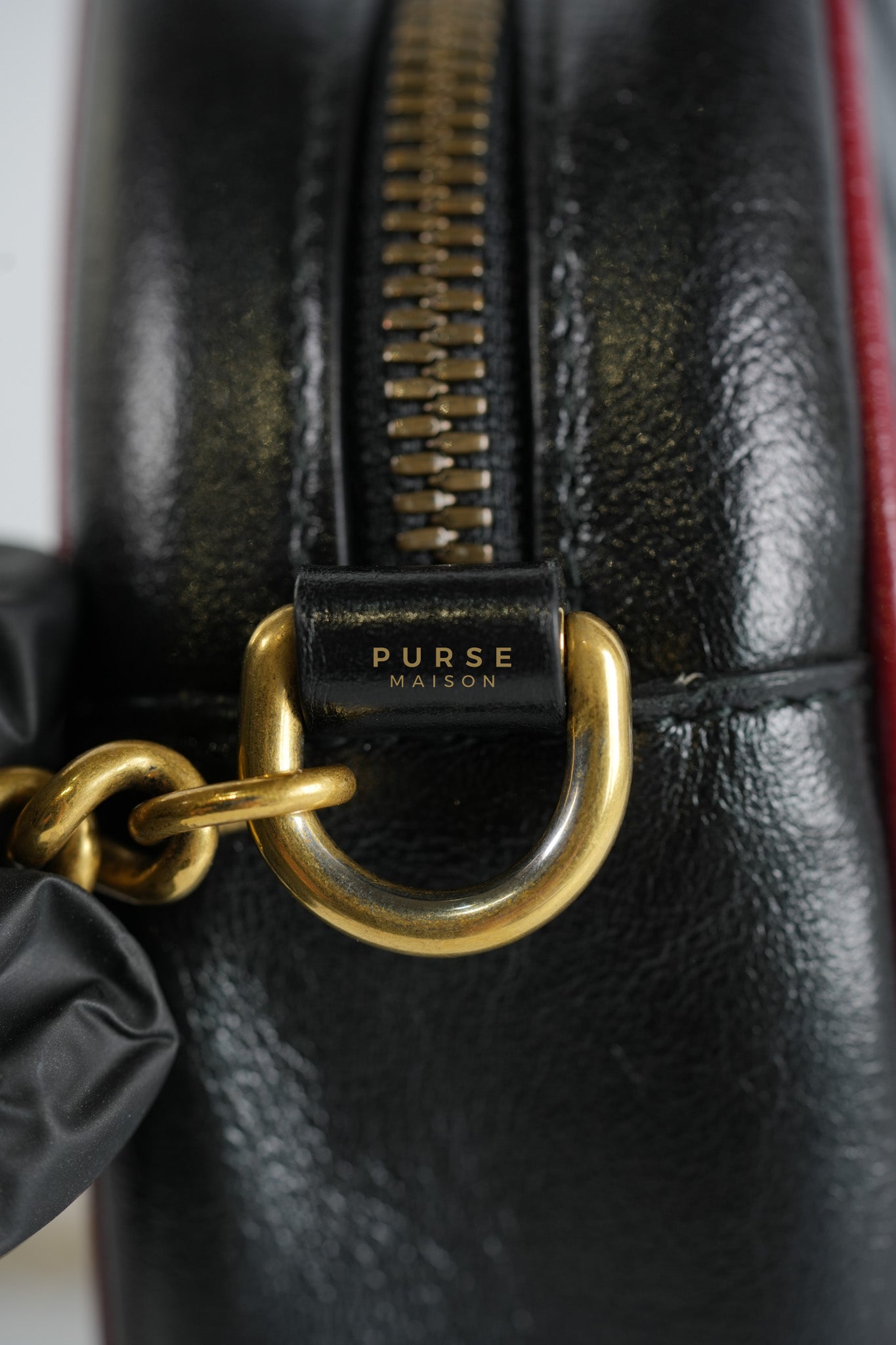 Marmont Black/Red Torchon Round Chain Bag | Purse Maison Luxury Bags Shop