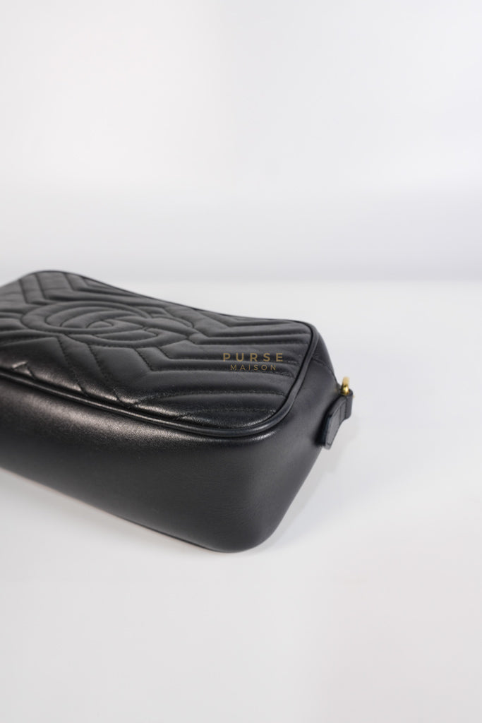 Marmont Camera Bag in Black Matelasse Leather | Purse Maison Luxury Bags Shop